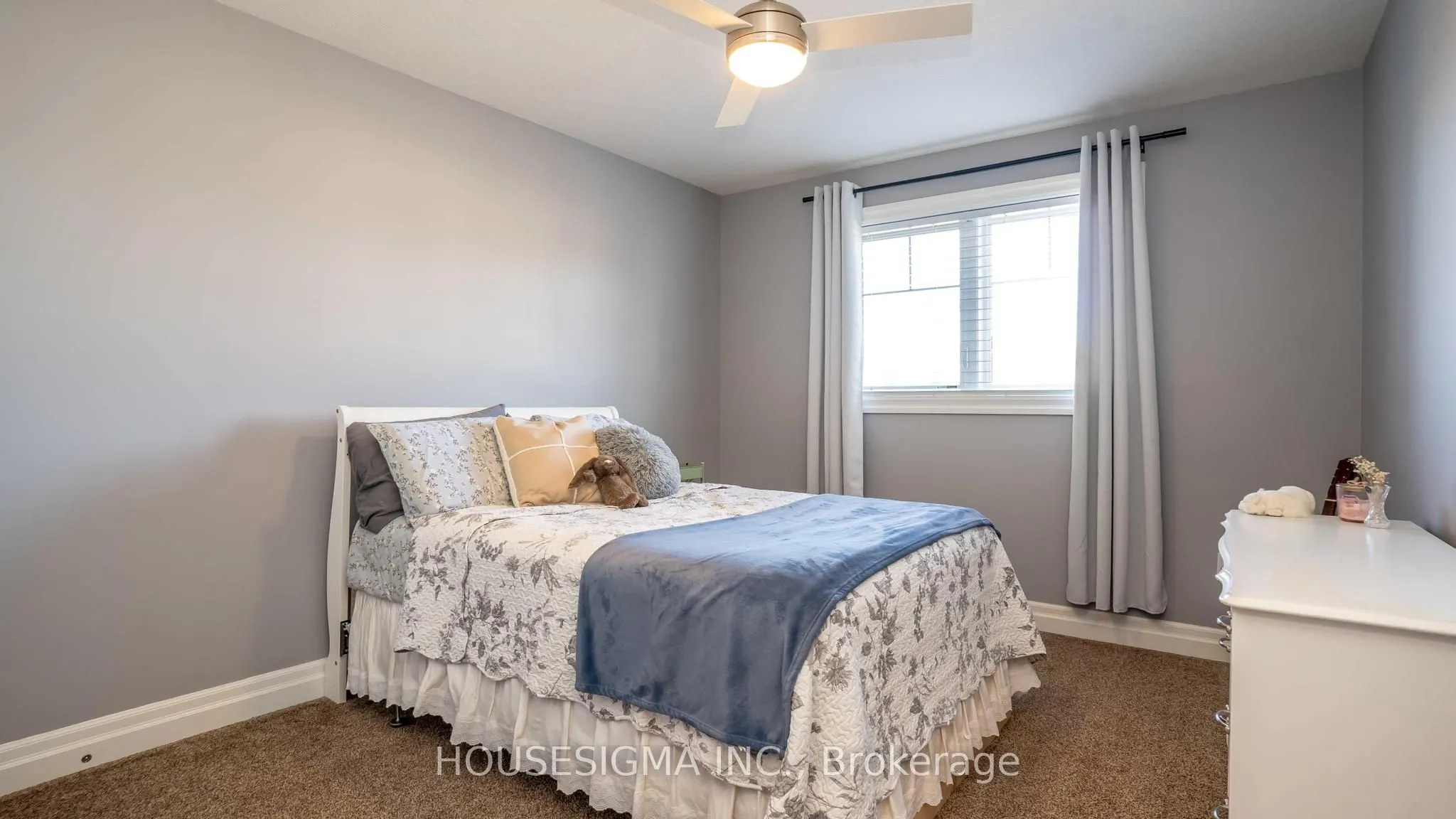 2428 Seven Oaks Ridge