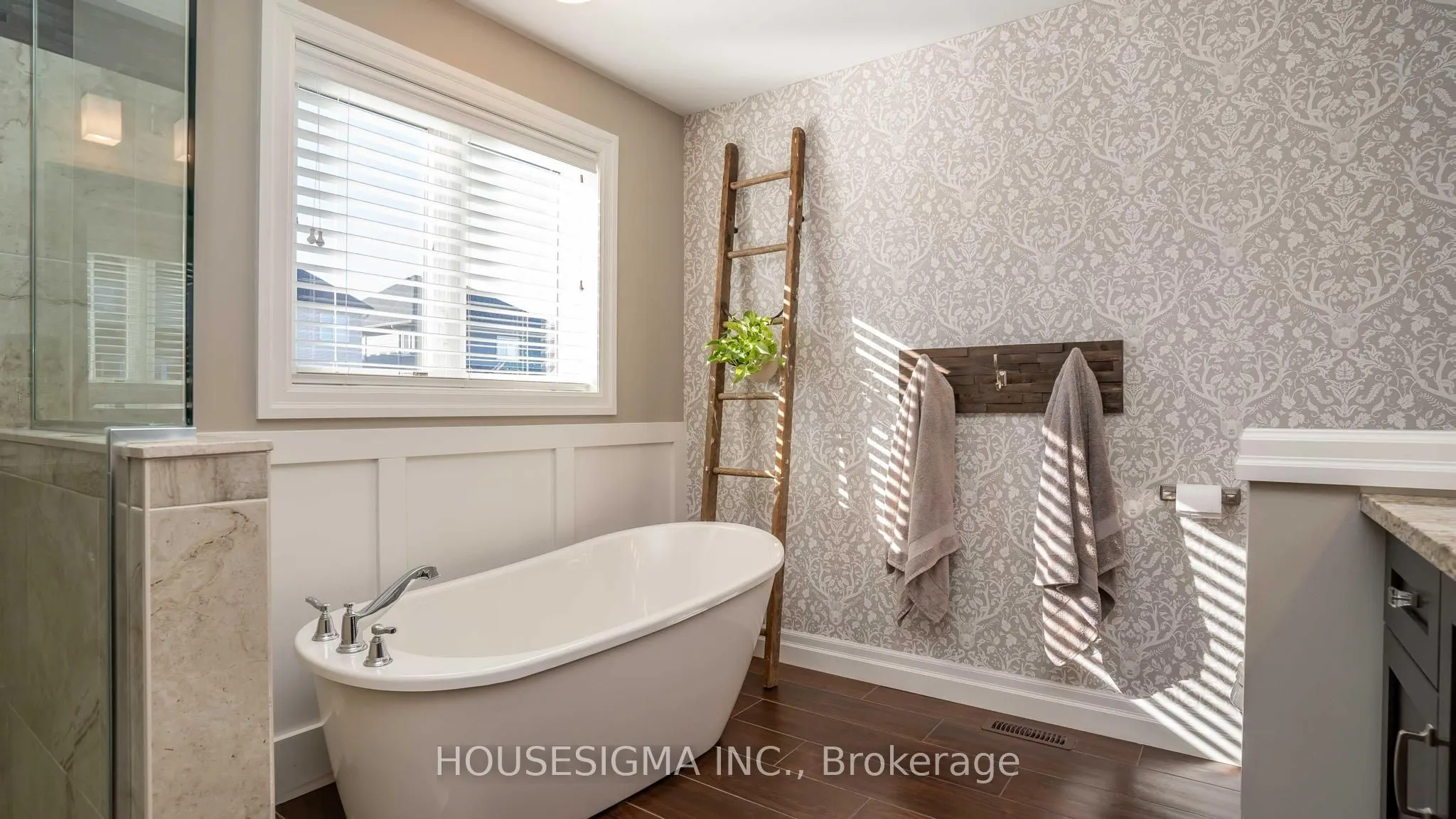 2428 Seven Oaks Ridge