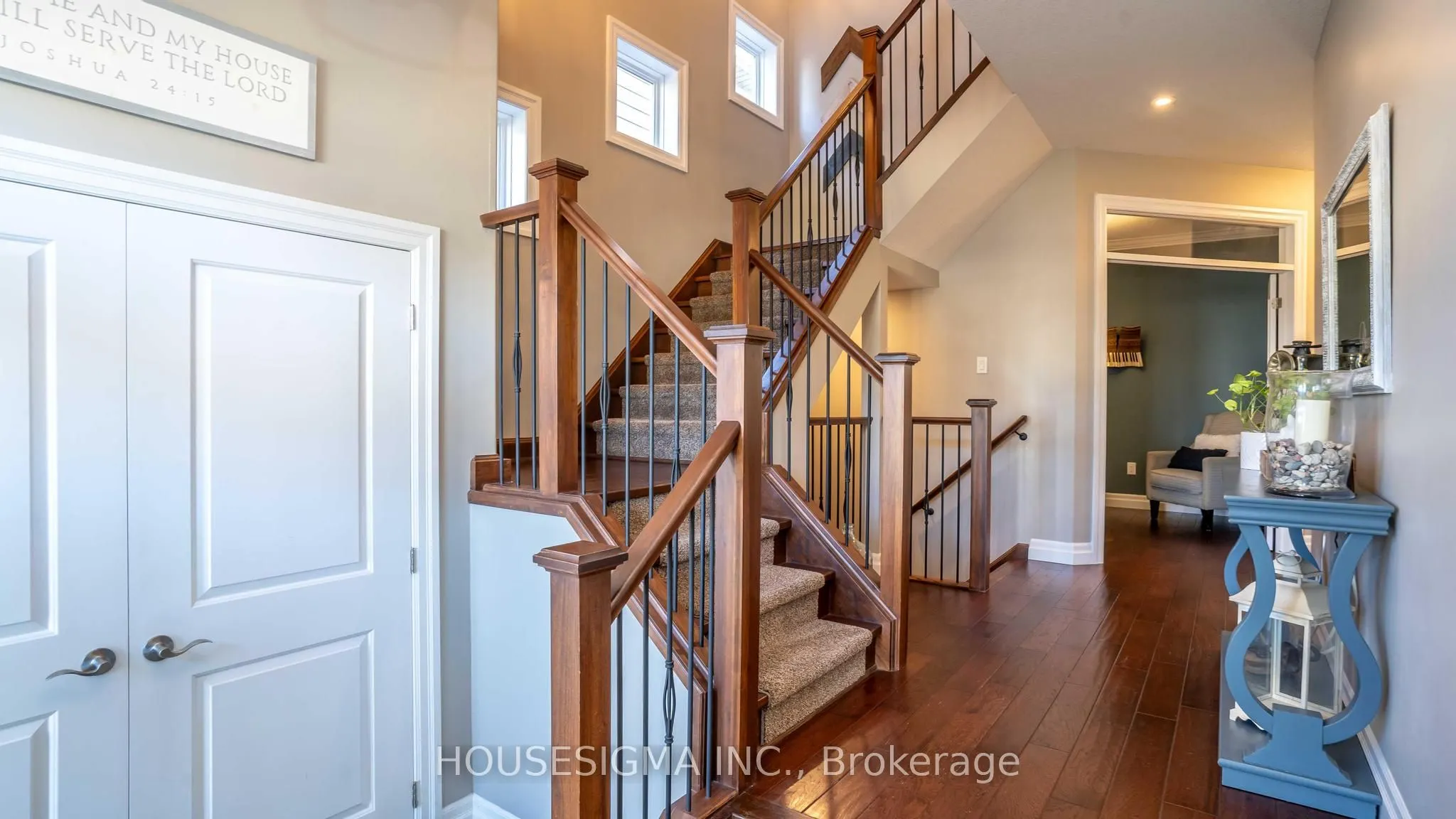 2428 Seven Oaks Ridge