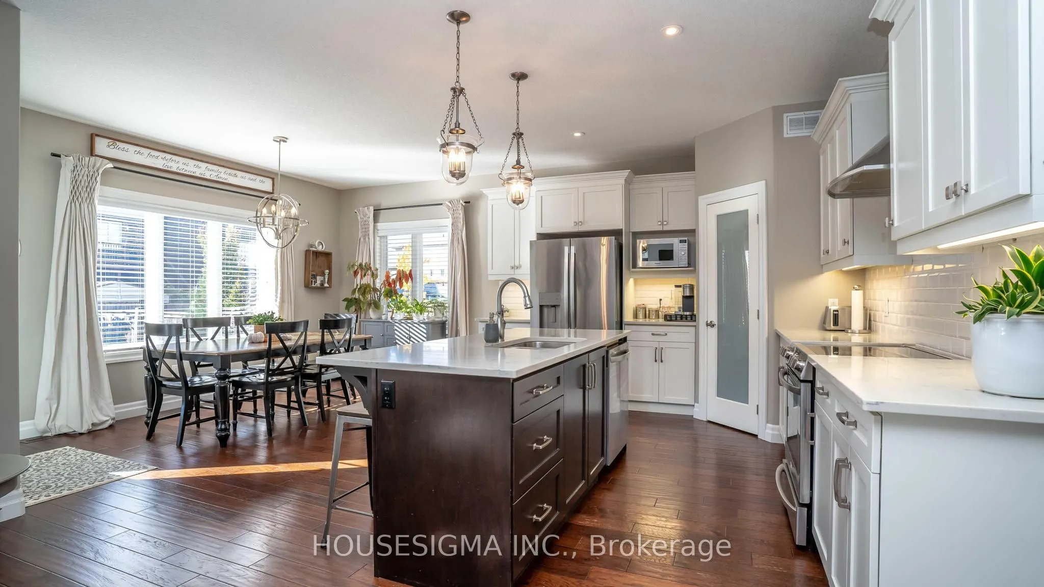 2428 Seven Oaks Ridge