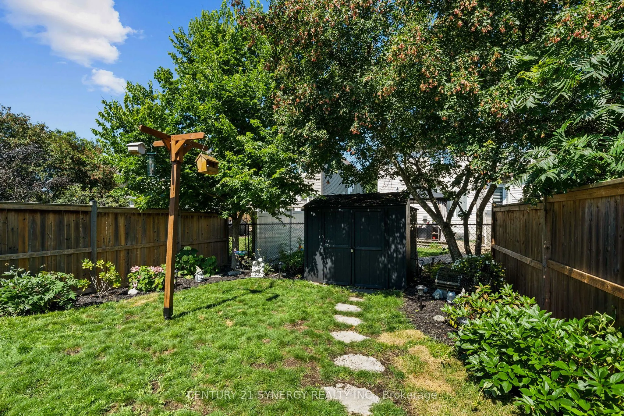 512 Cherokee Way