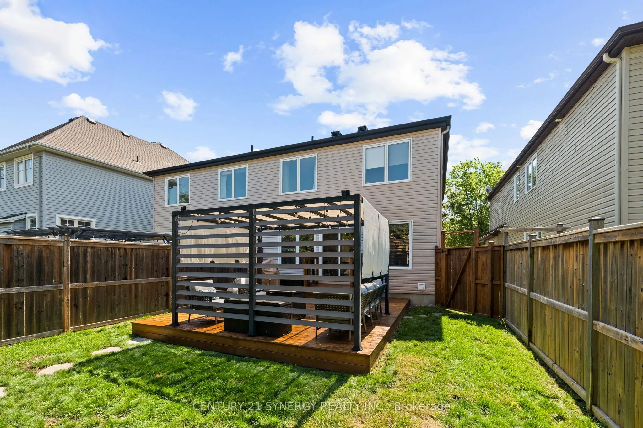 512 Cherokee Way