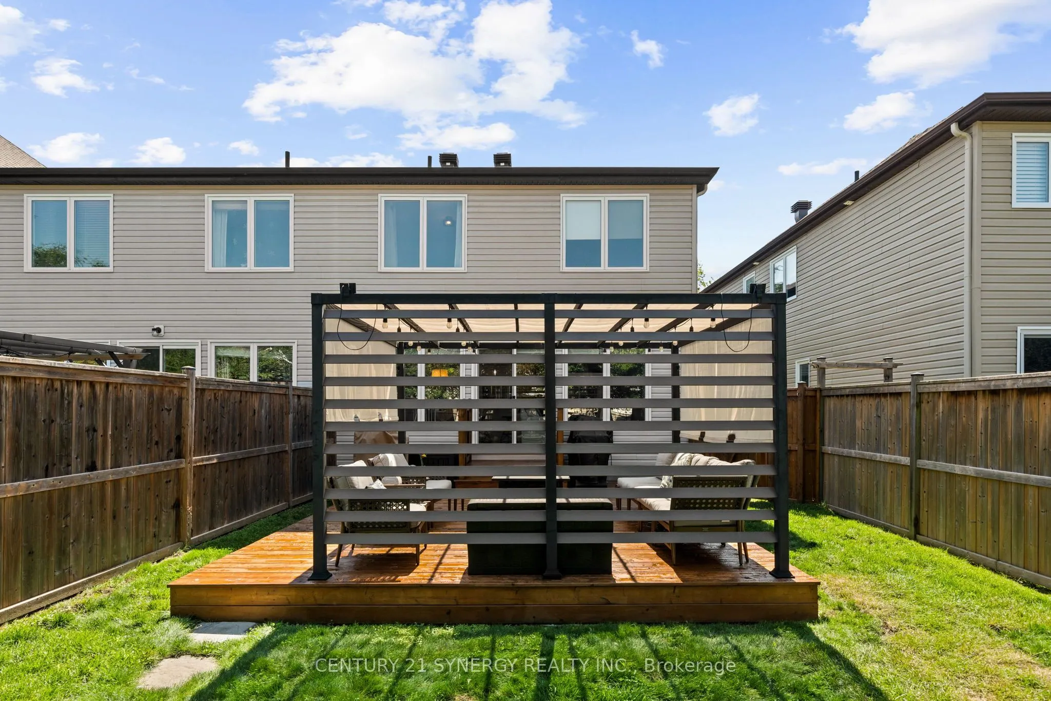 512 Cherokee Way