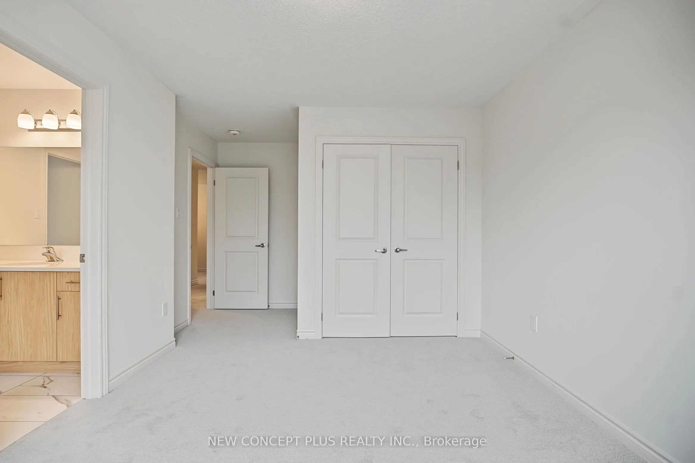953 Trailsview Avenue