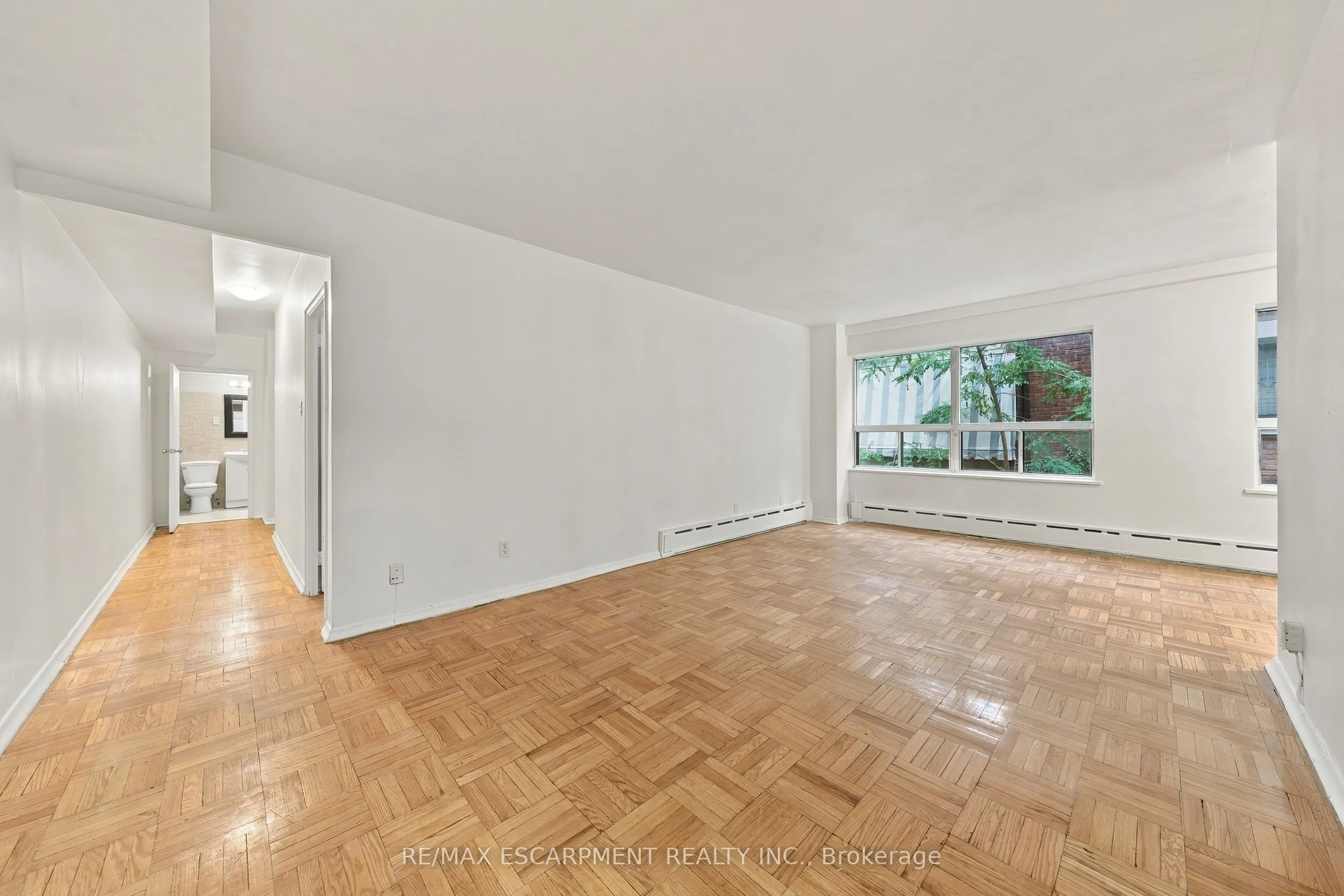 325A James Street S #309