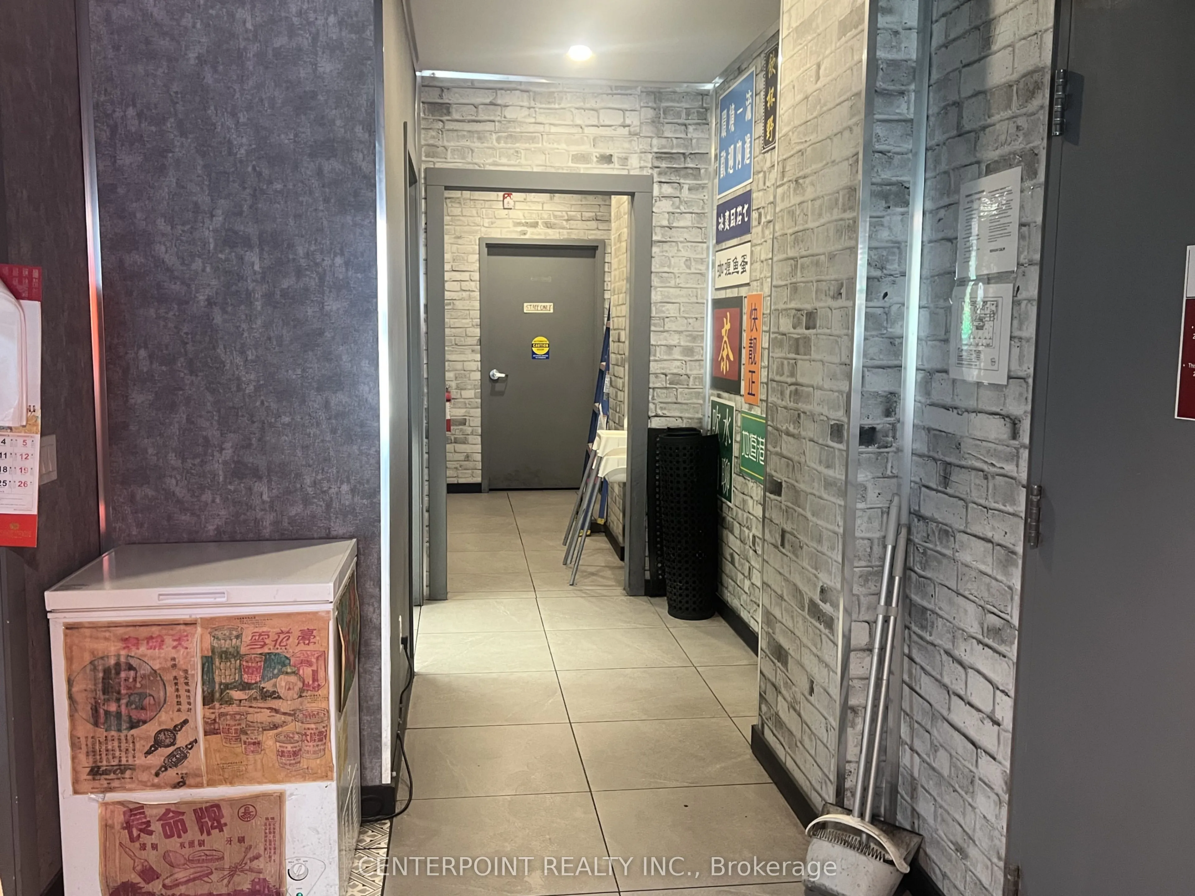 250 Phillip Street #E
