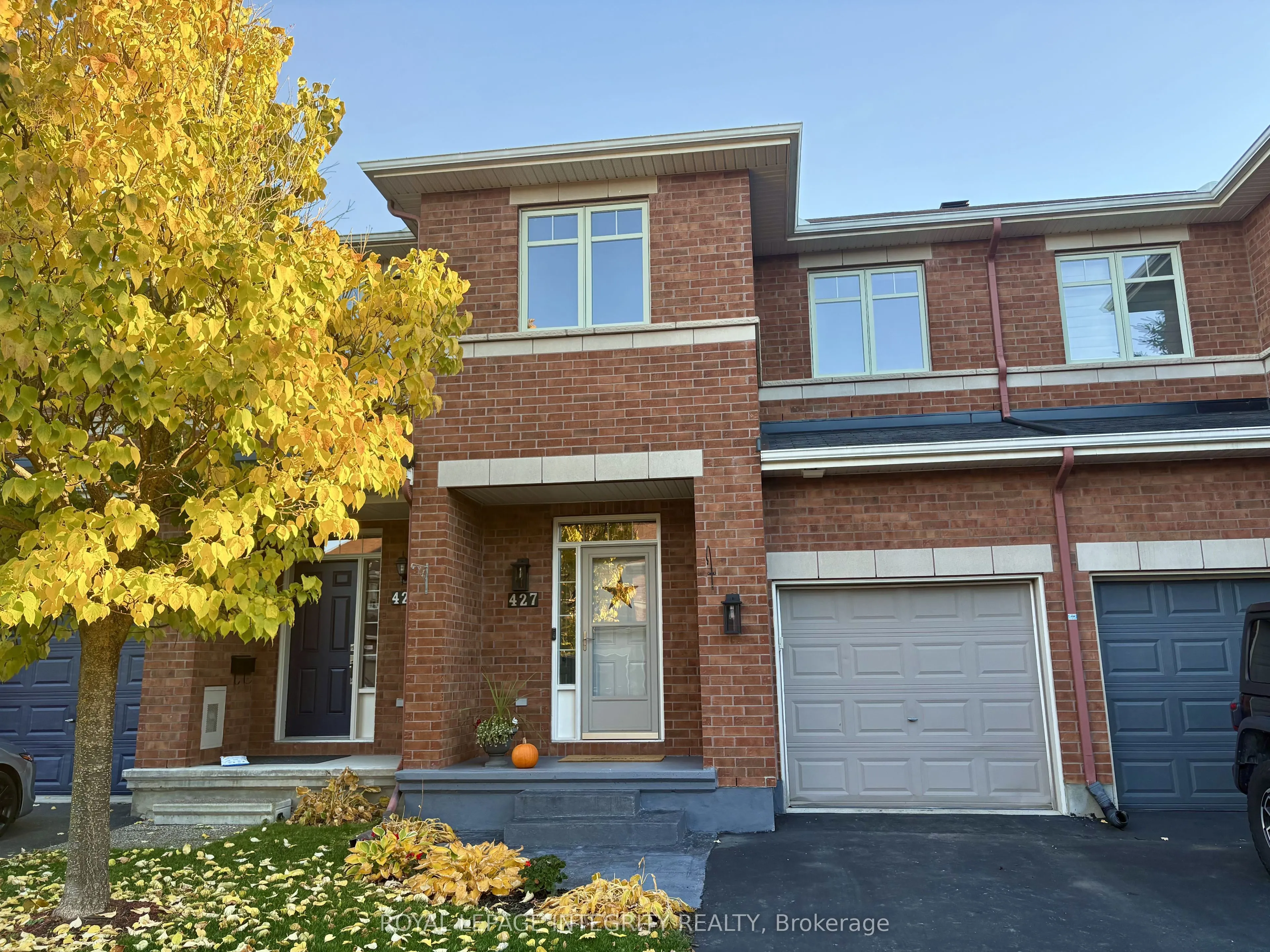 427 Sultan Street