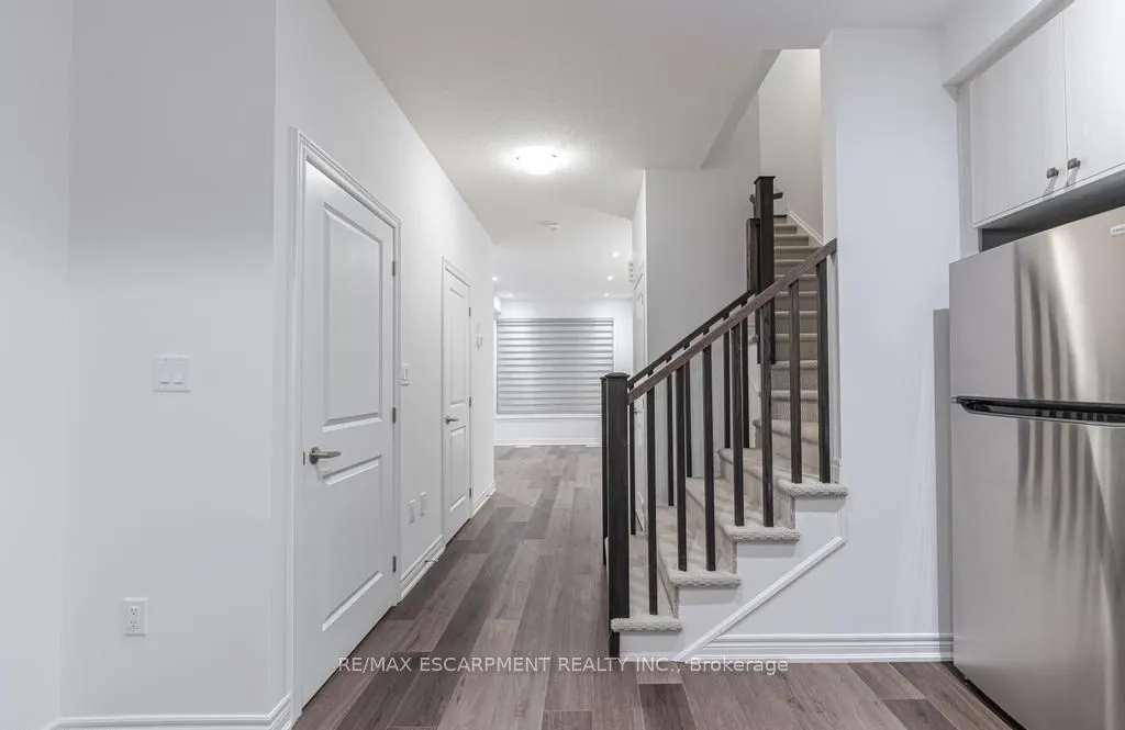 120 COURT Drive #22