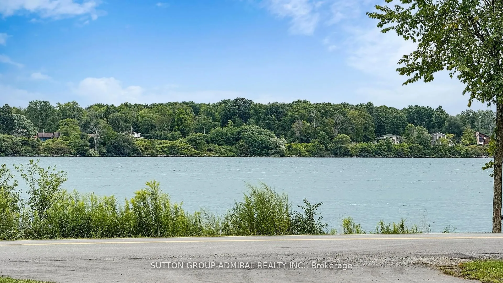 9767 Niagara River Parkway #Main
