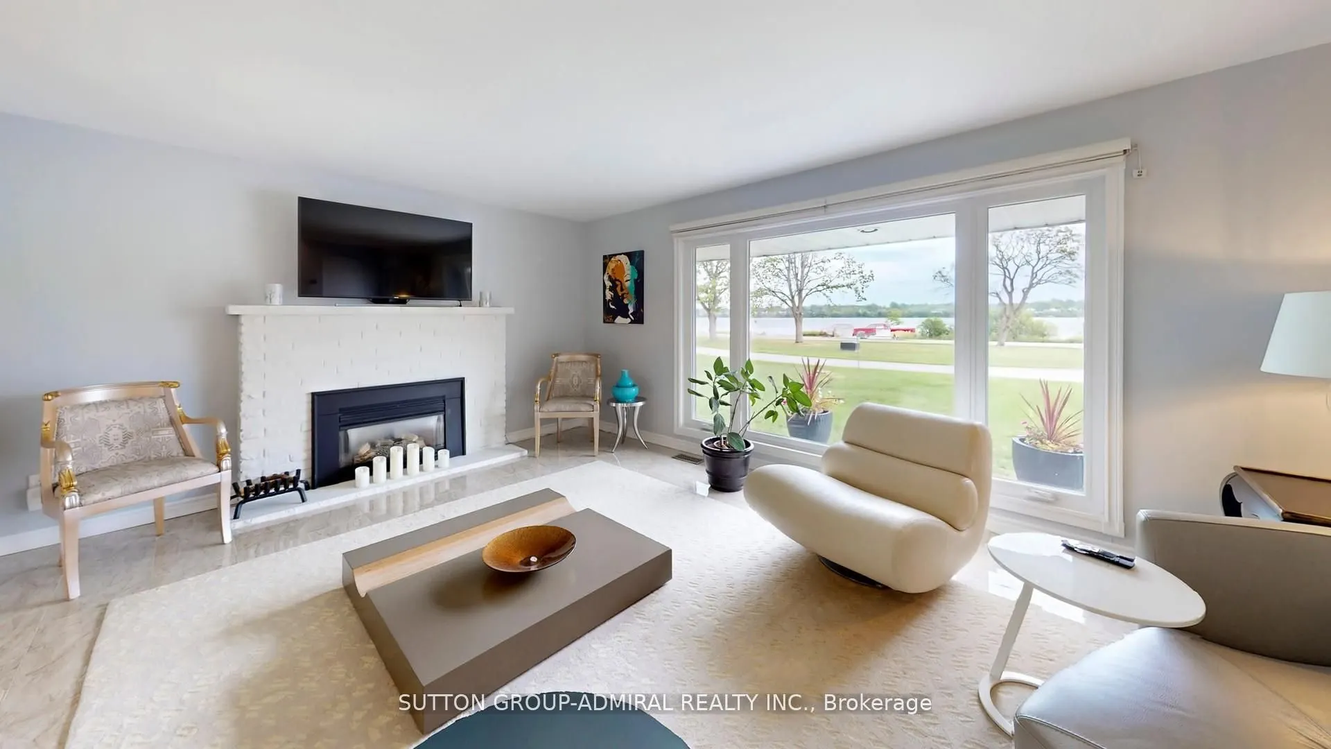 9767 Niagara River Parkway #Main