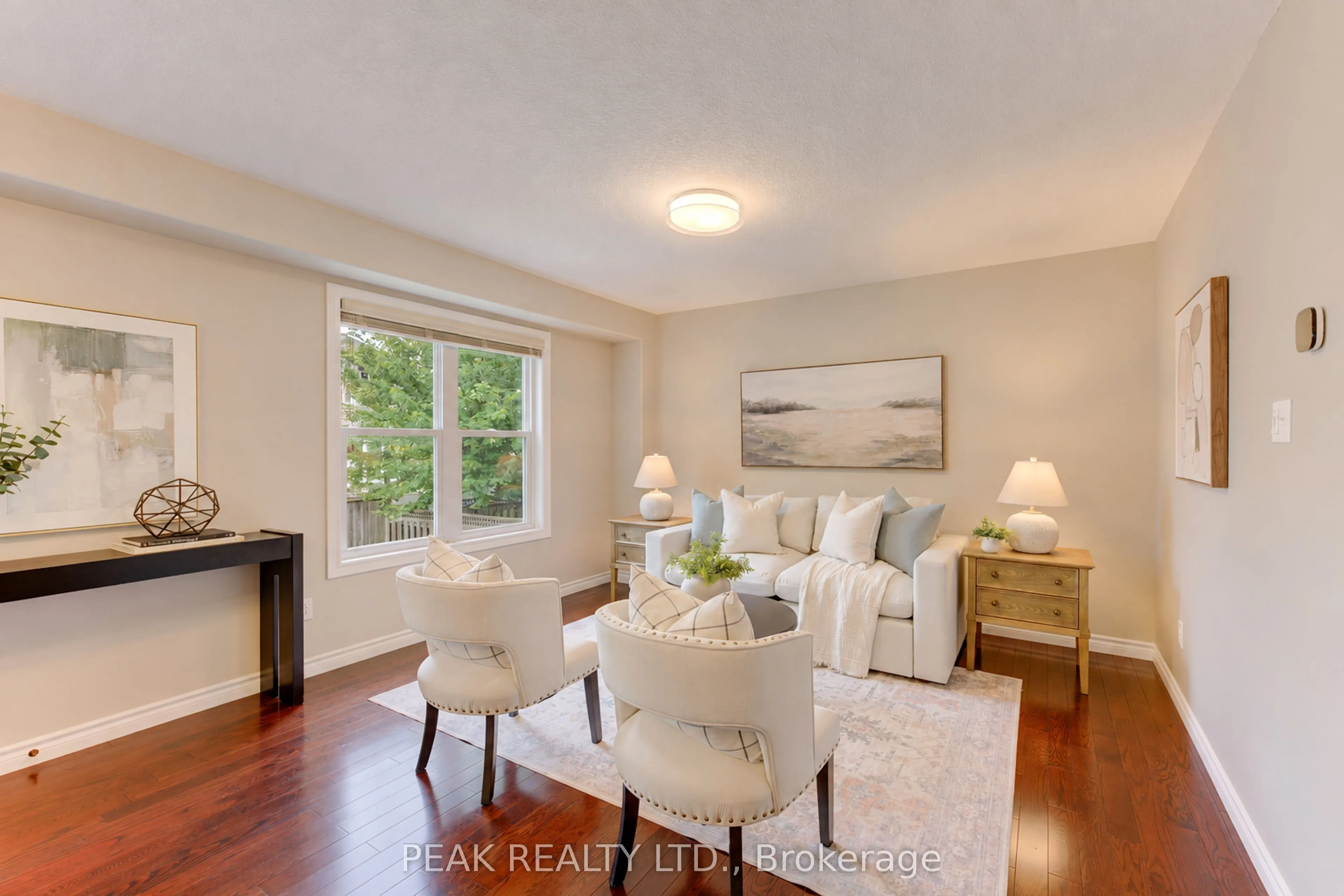 28 Roth Avenue