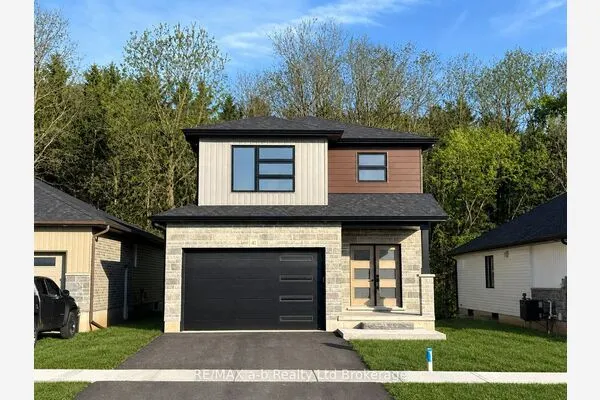 41 Cash Crescent