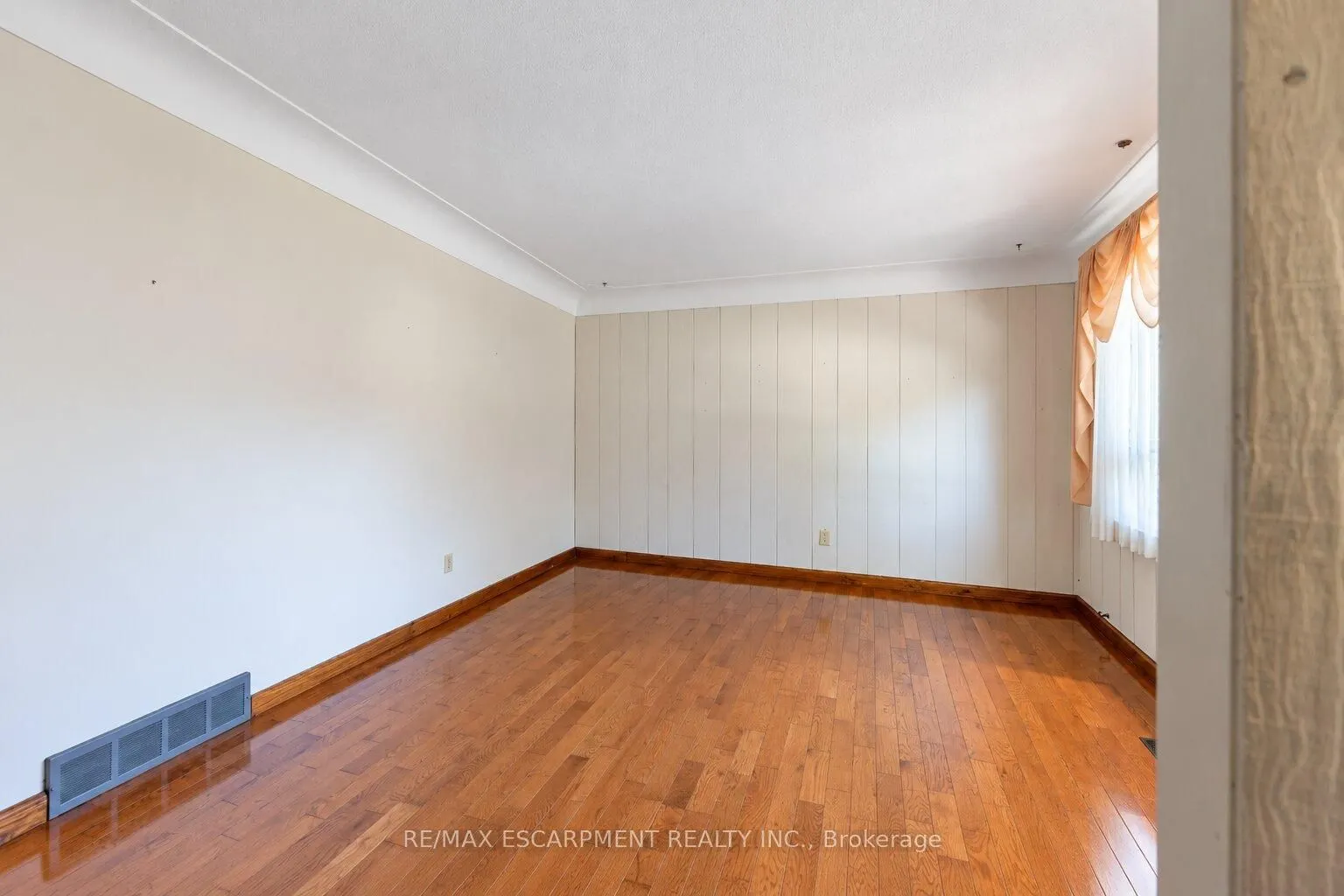 28 Shadyside Avenue