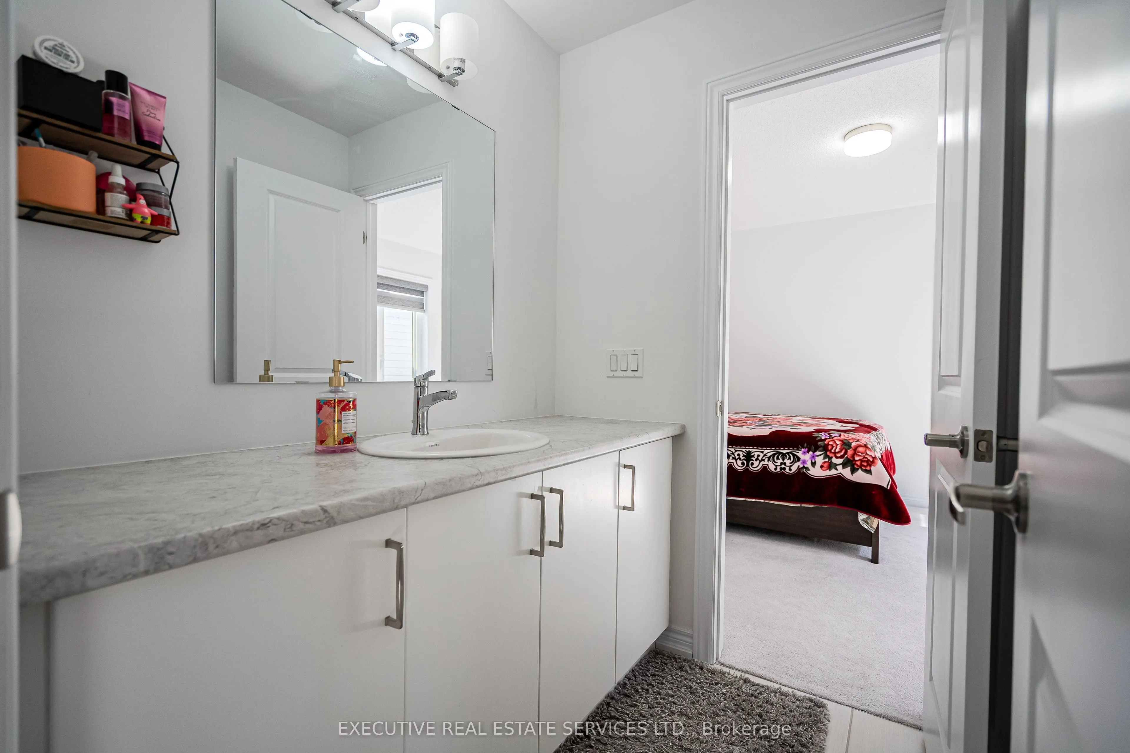 283 Rea Drive N