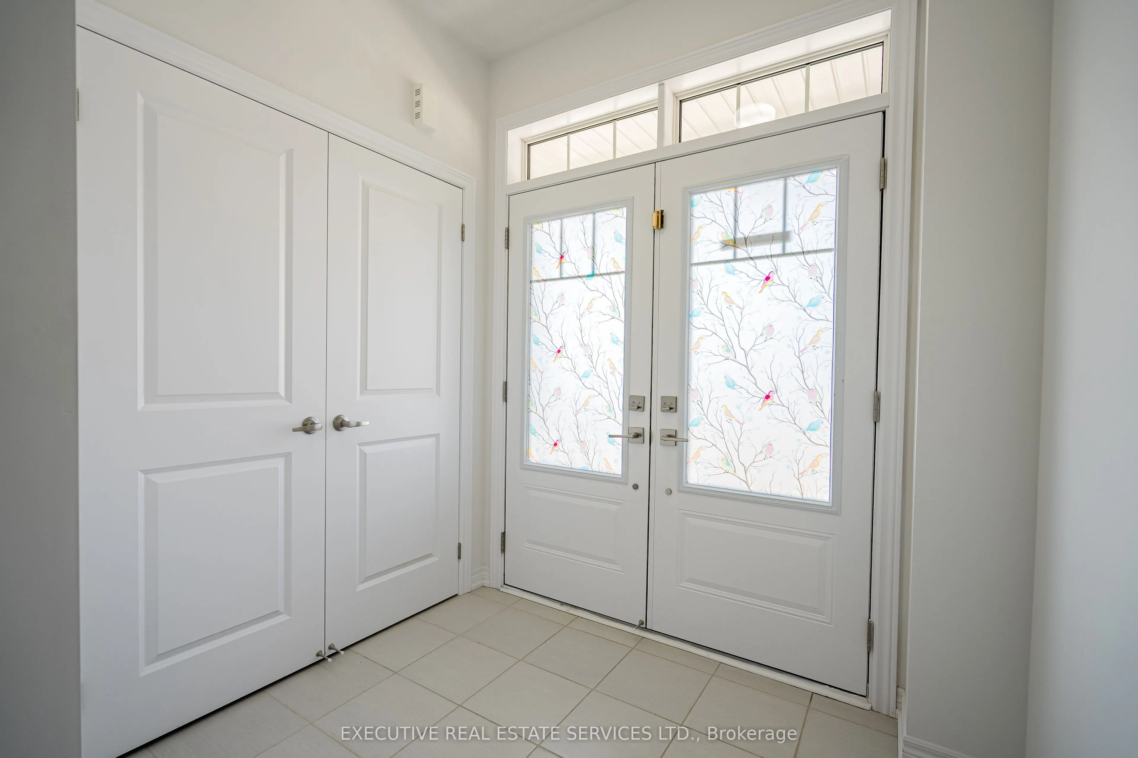 283 Rea Drive N