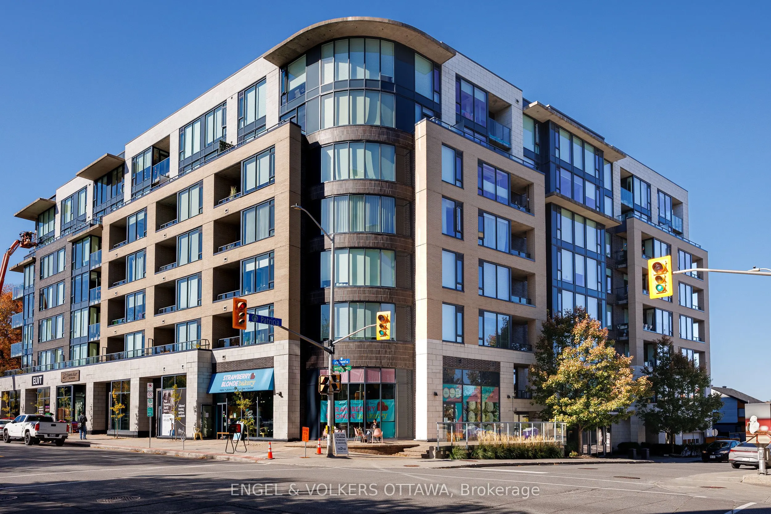 360 Patricia Avenue #710