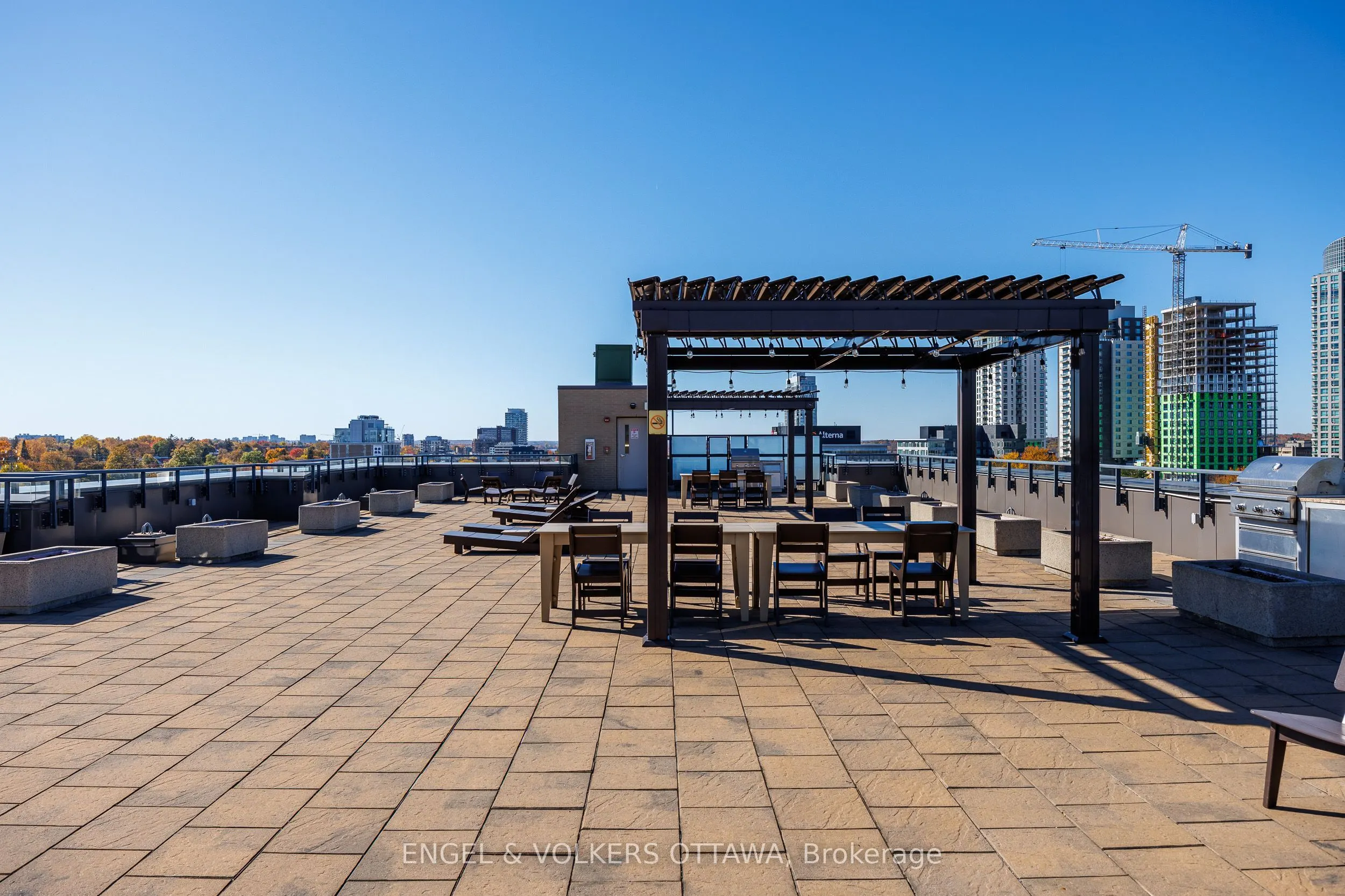 360 Patricia Avenue #710