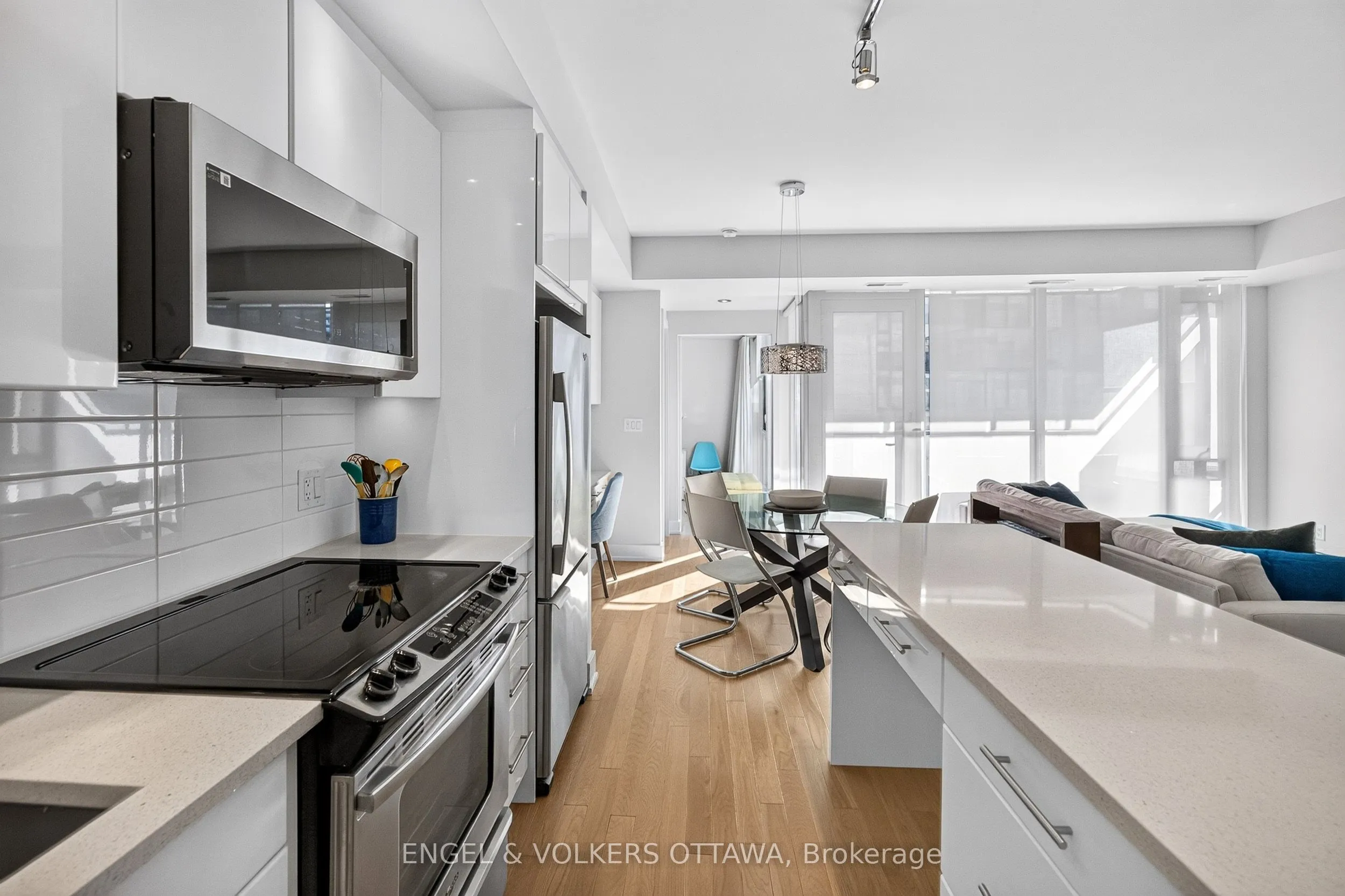 360 Patricia Avenue #710