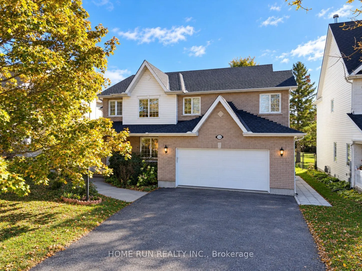124 Ridgefield Crescent
