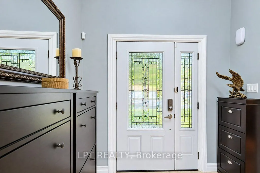 28 Bridlewood Drive E