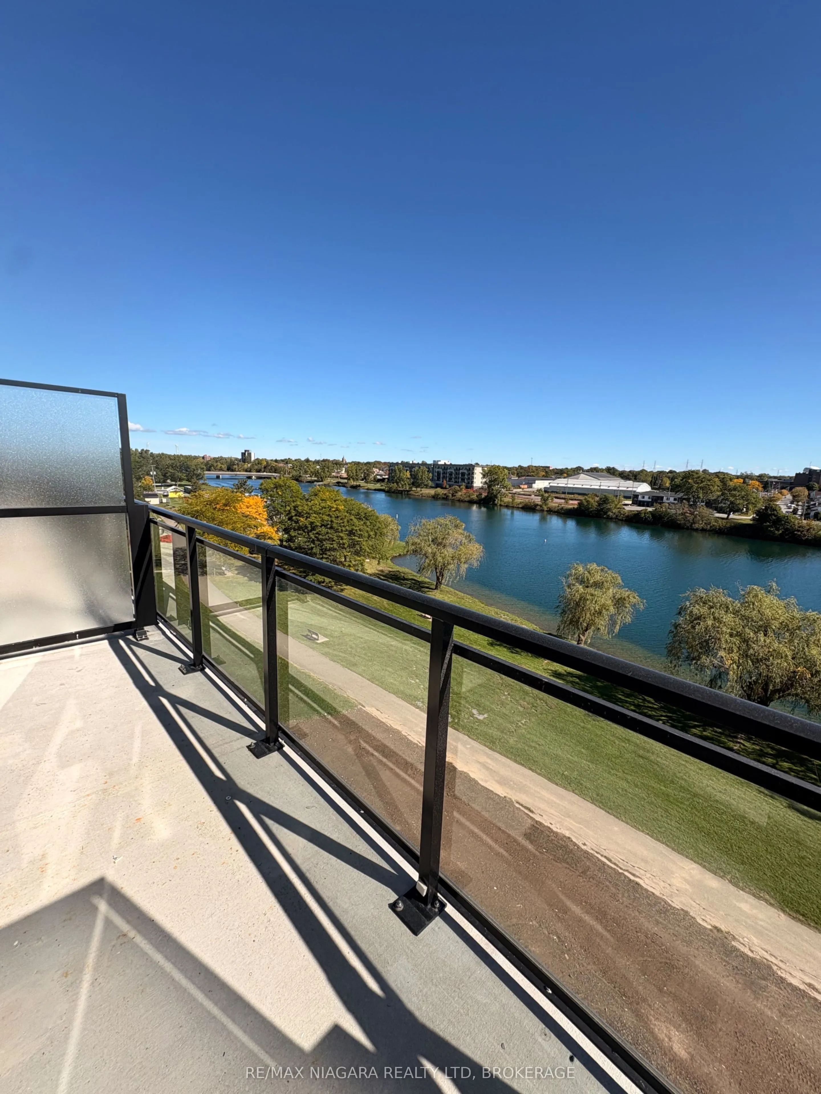 350 Prince Charles Drive S #PH14