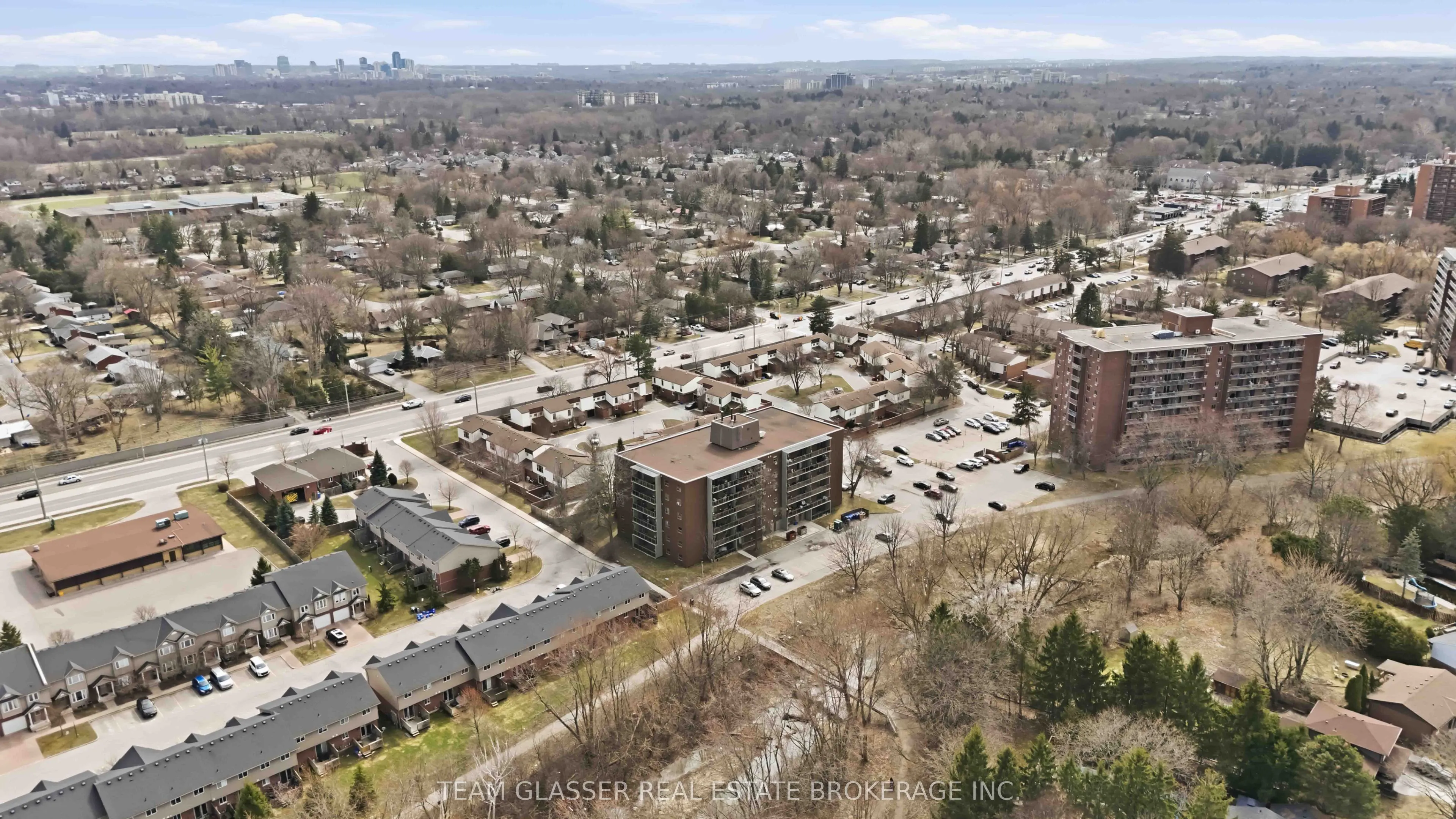746 Fanshawe Park Road E #211