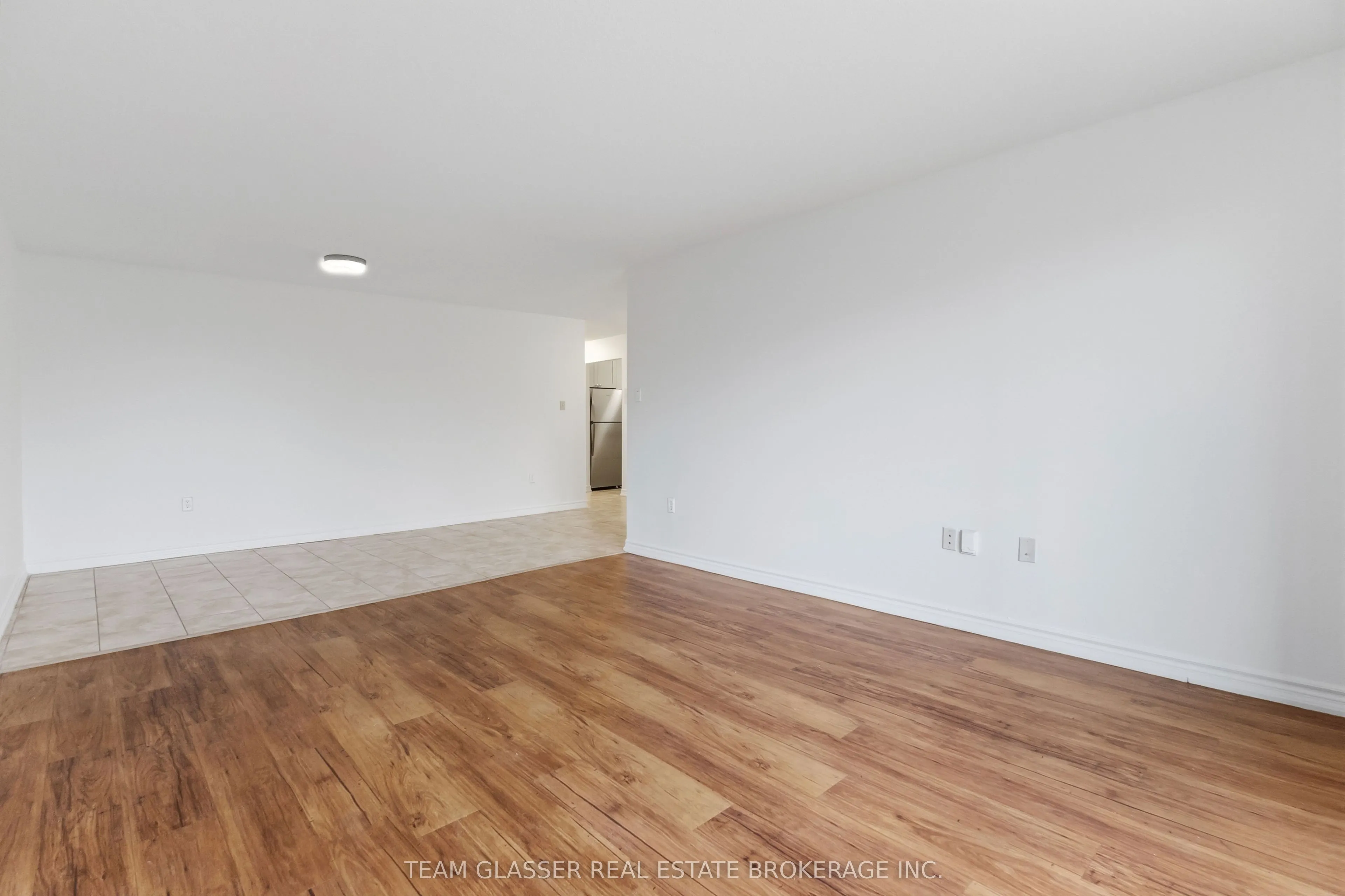 746 Fanshawe Park Road E #211