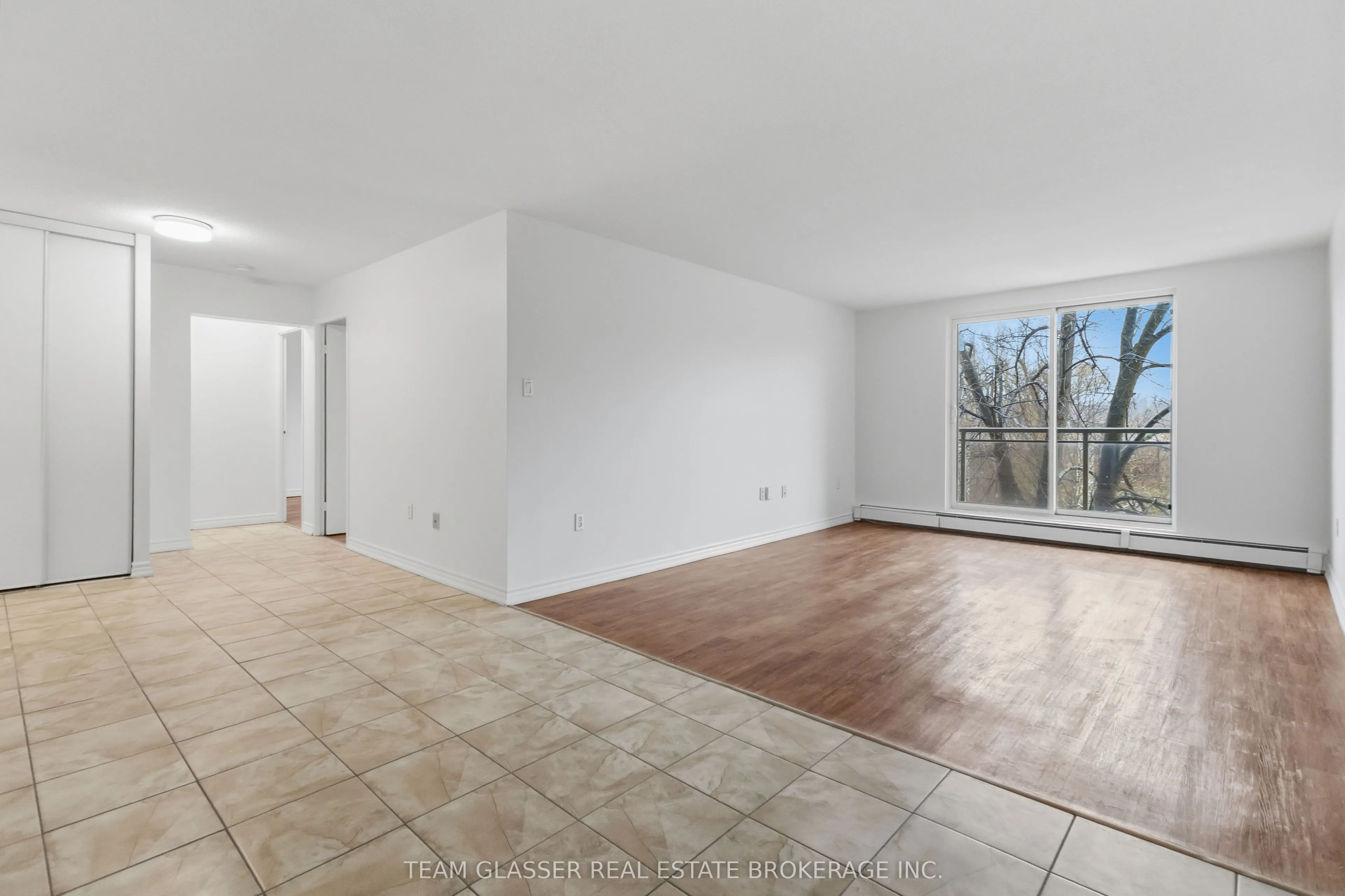 746 Fanshawe Park Road E #211