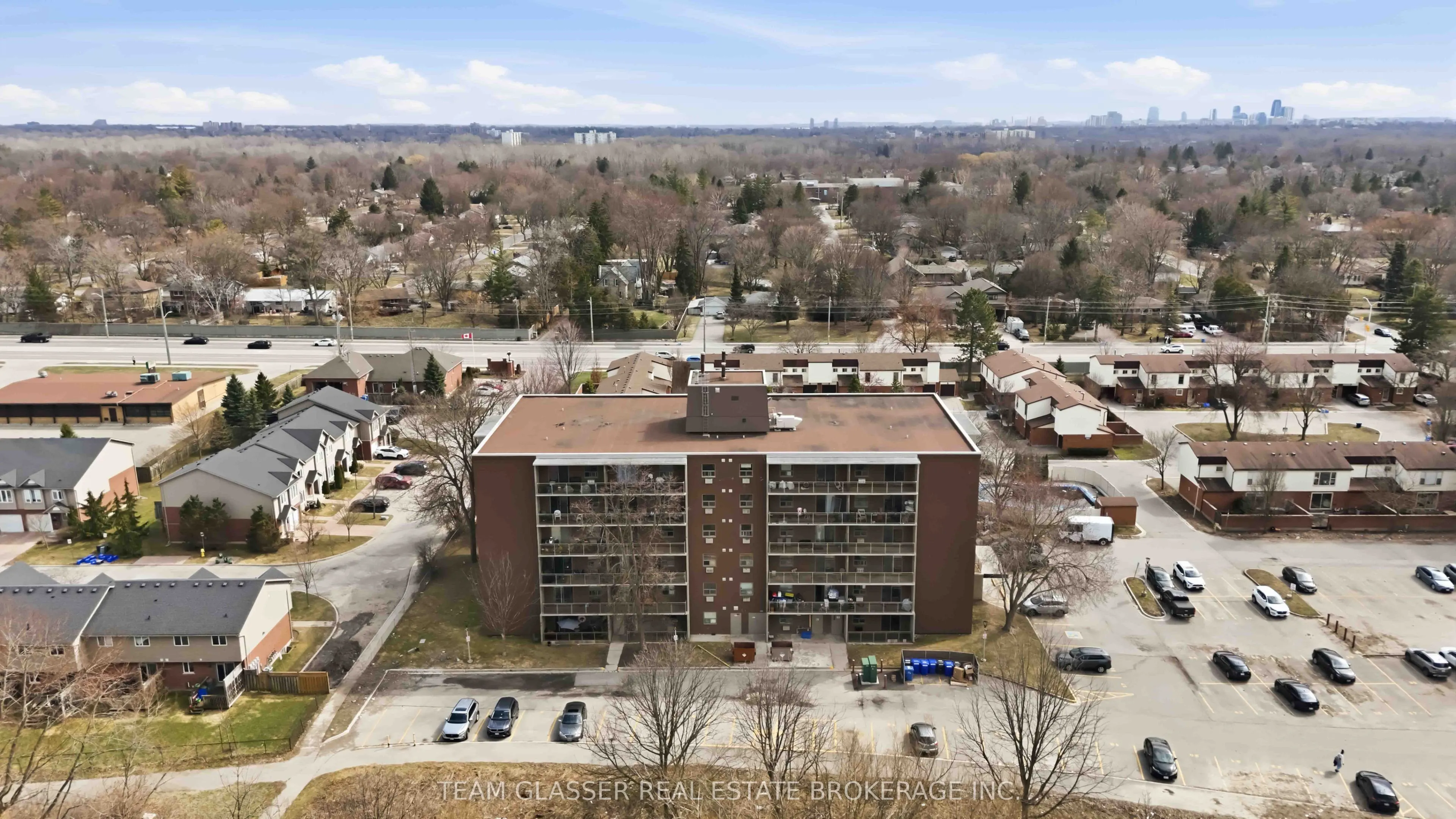 746 Fanshawe Park Road E #211