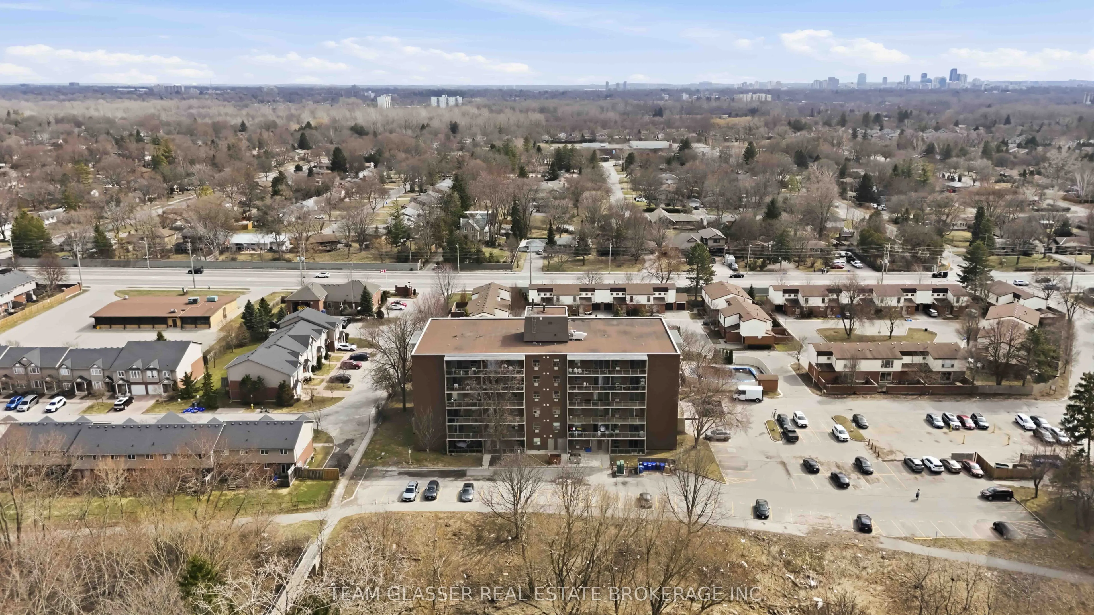 746 Fanshawe Park Road E #211