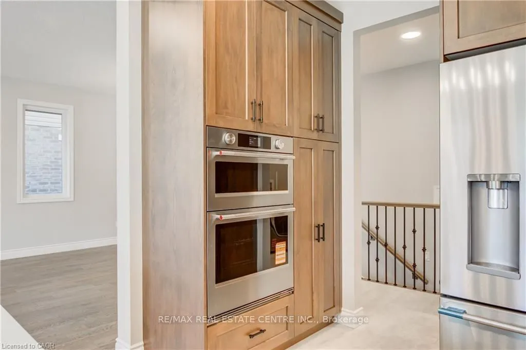 1761 Finley Crescent