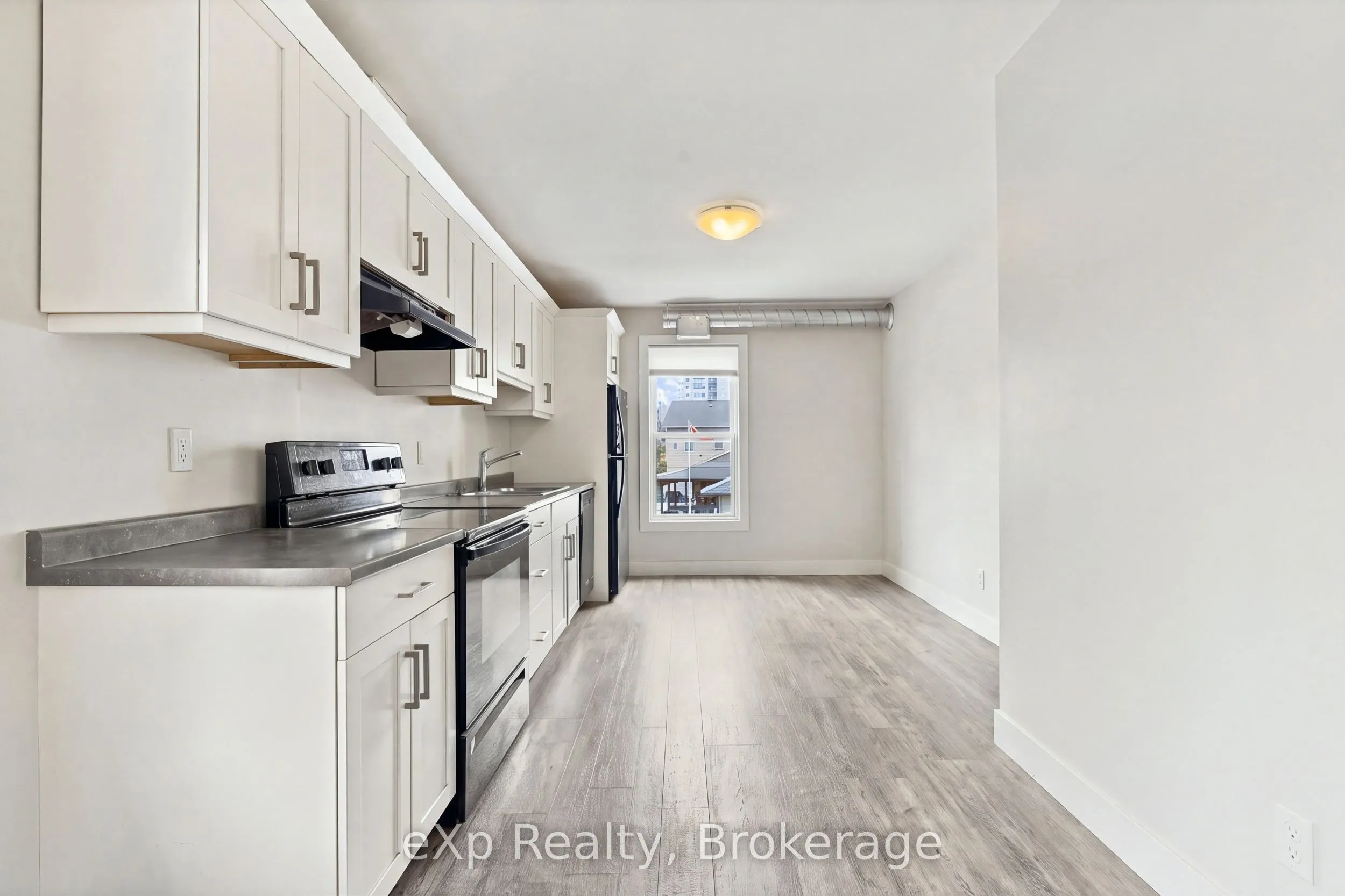 34 Duke Street #B