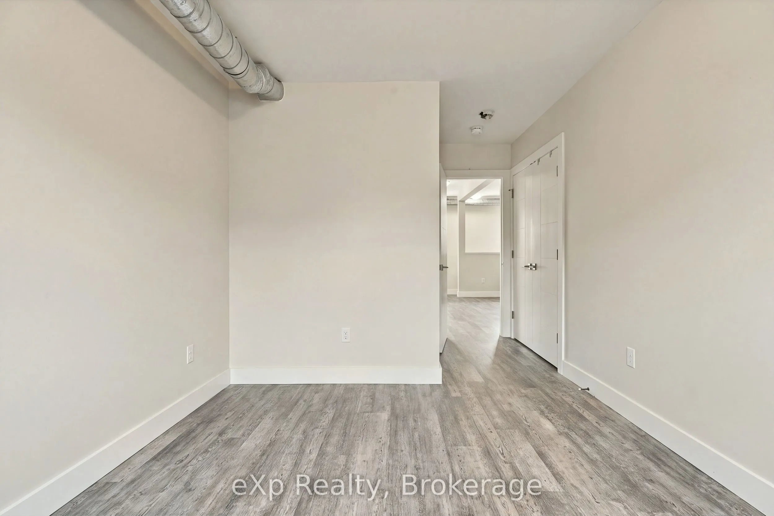34 Duke Street #B