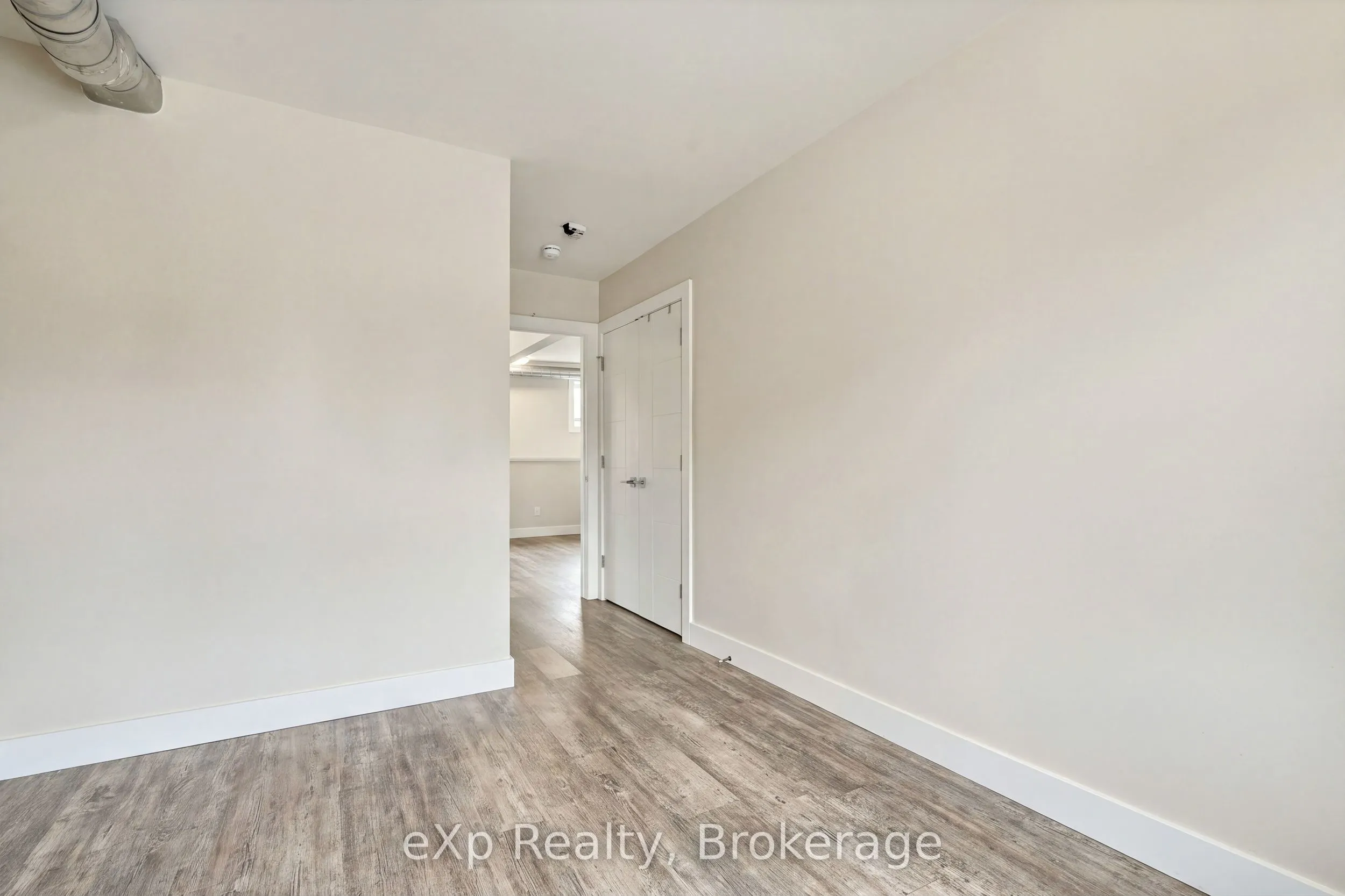 34 Duke Street #B
