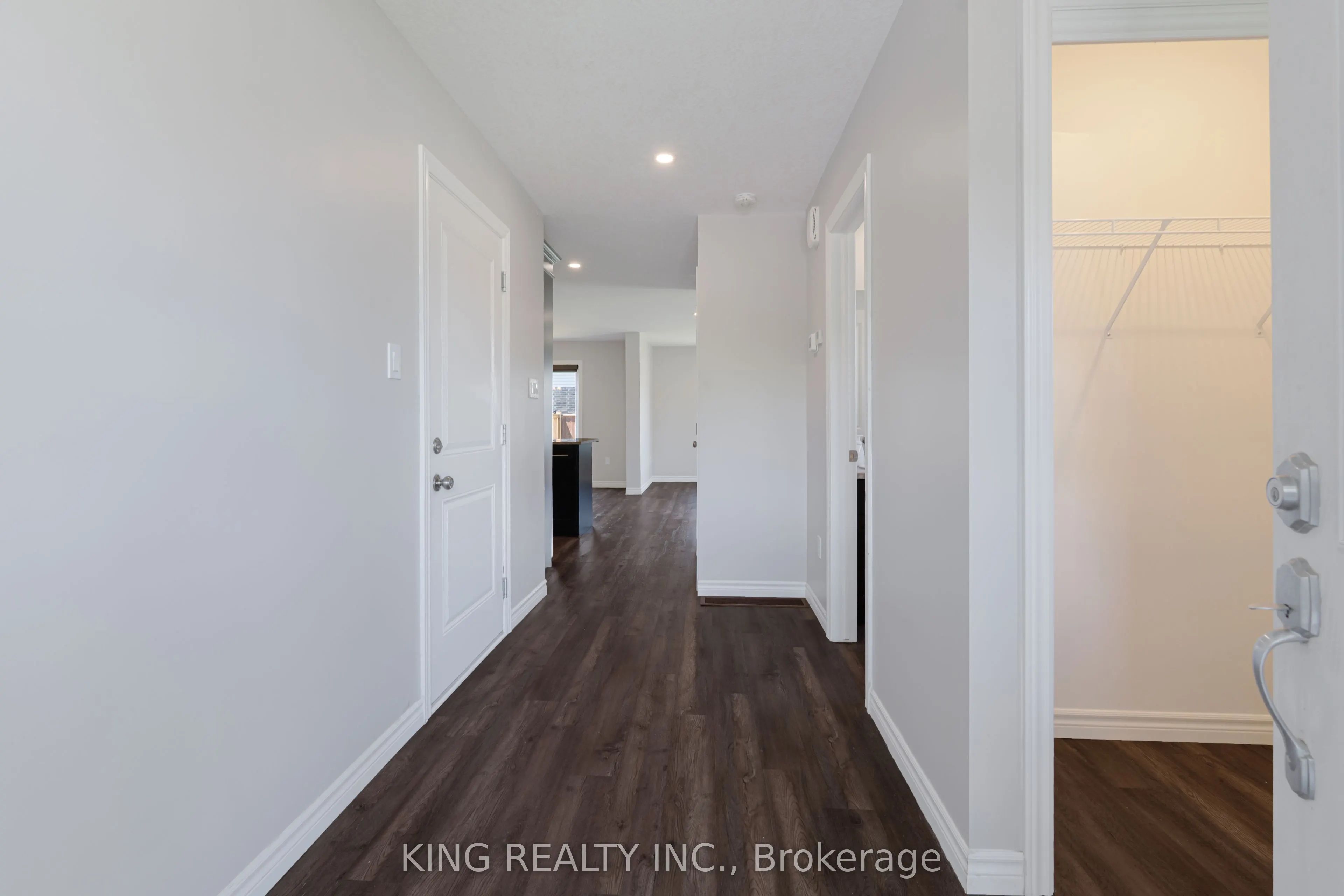 28 MINLER Street #1