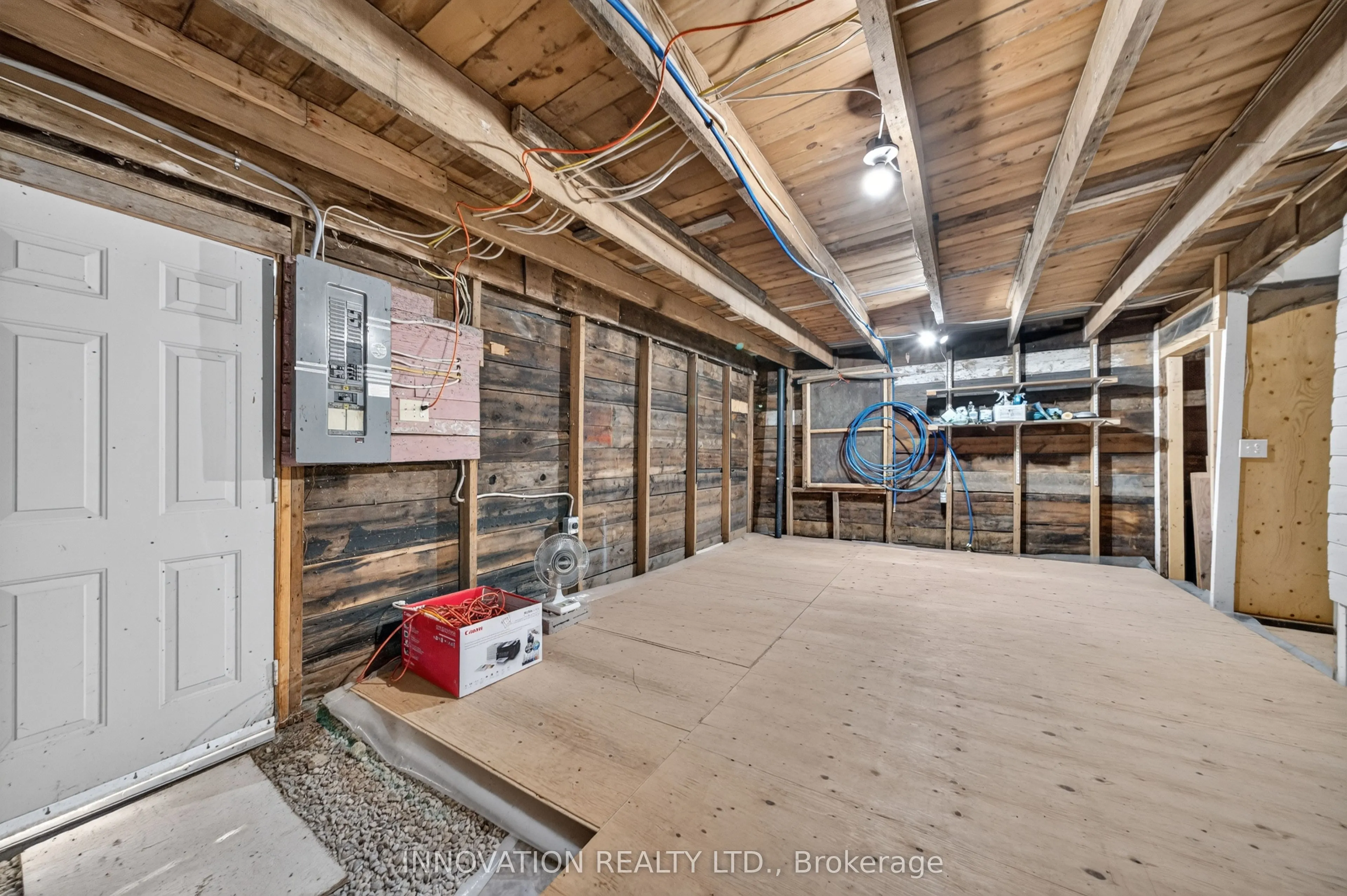 2686 Narrows Locks Road