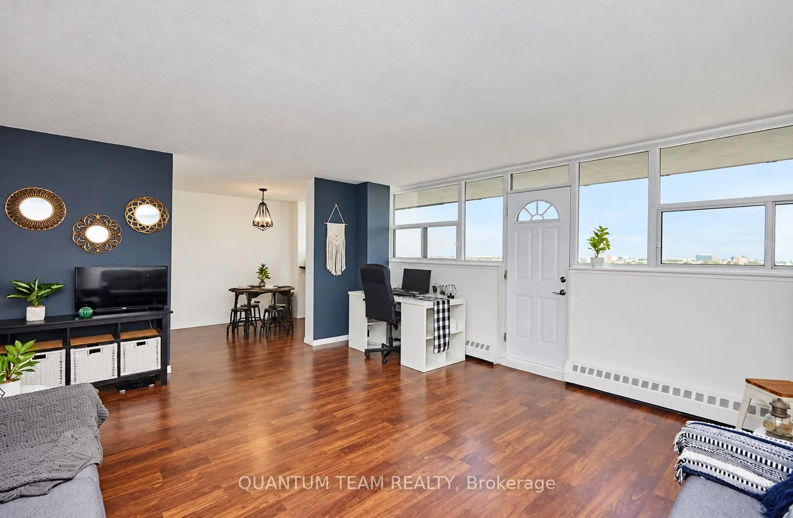215 GLENRIDGE Avenue #1005