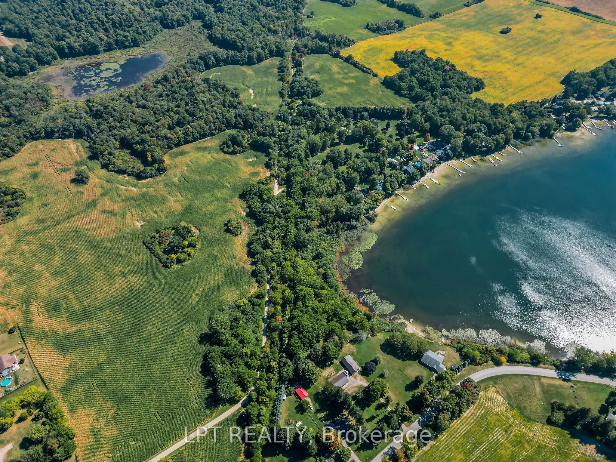 LOT 25 ZORRA Private