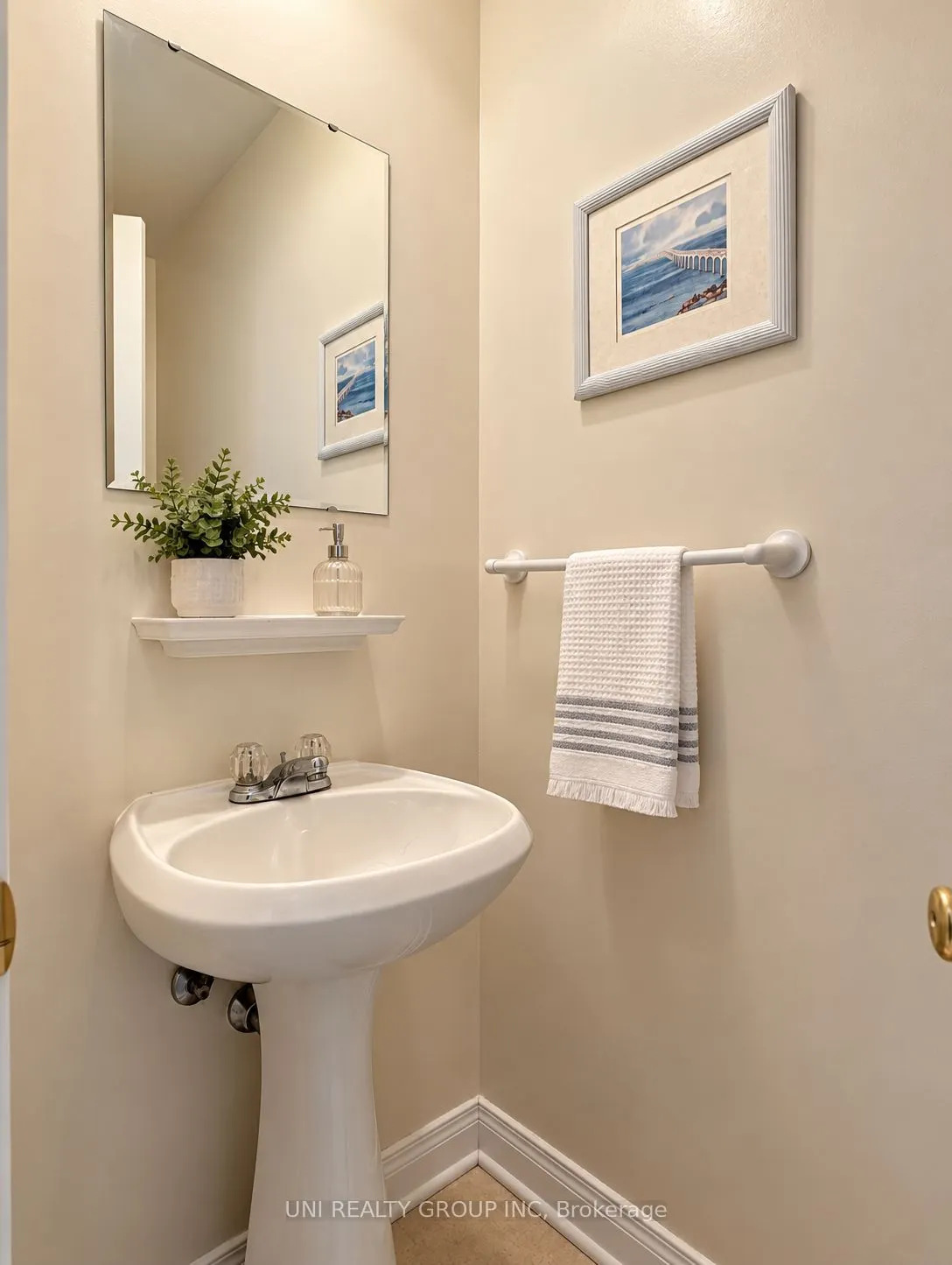 1280 CAHILL Drive #8