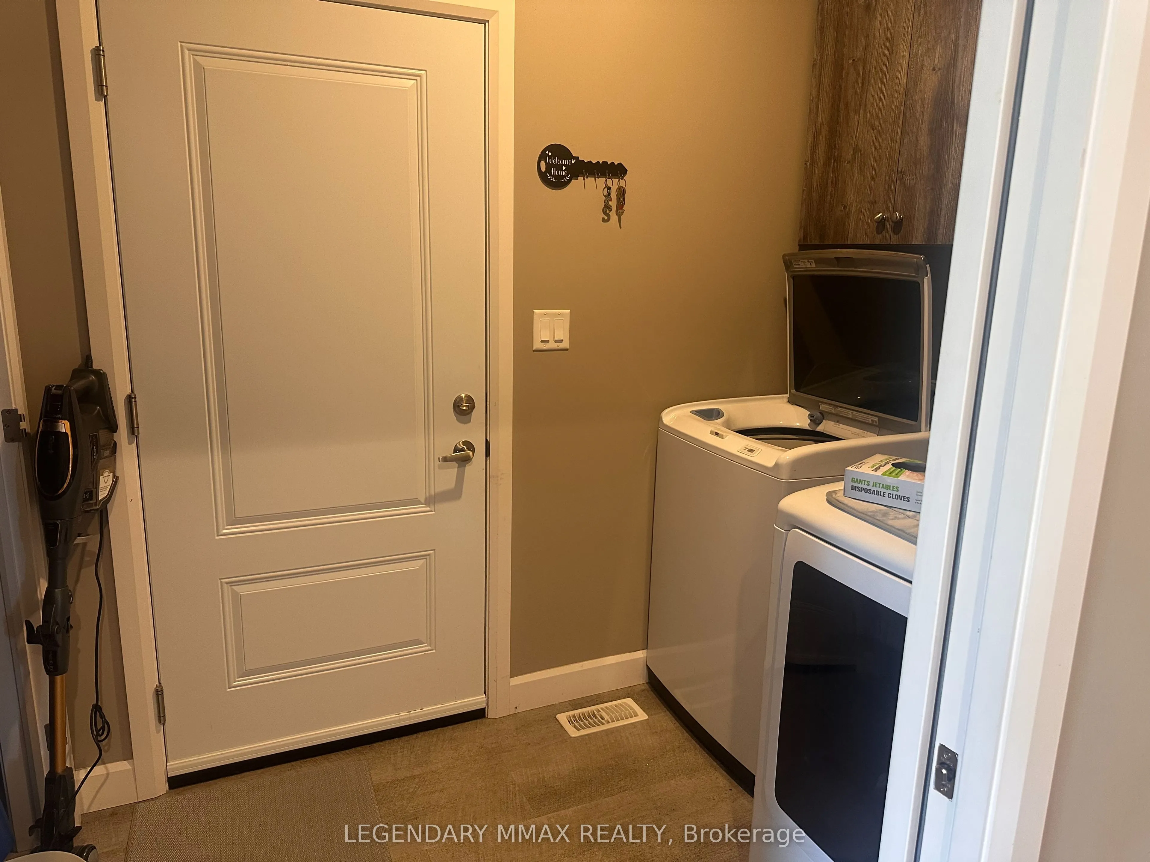 244 Moonstone Crescent