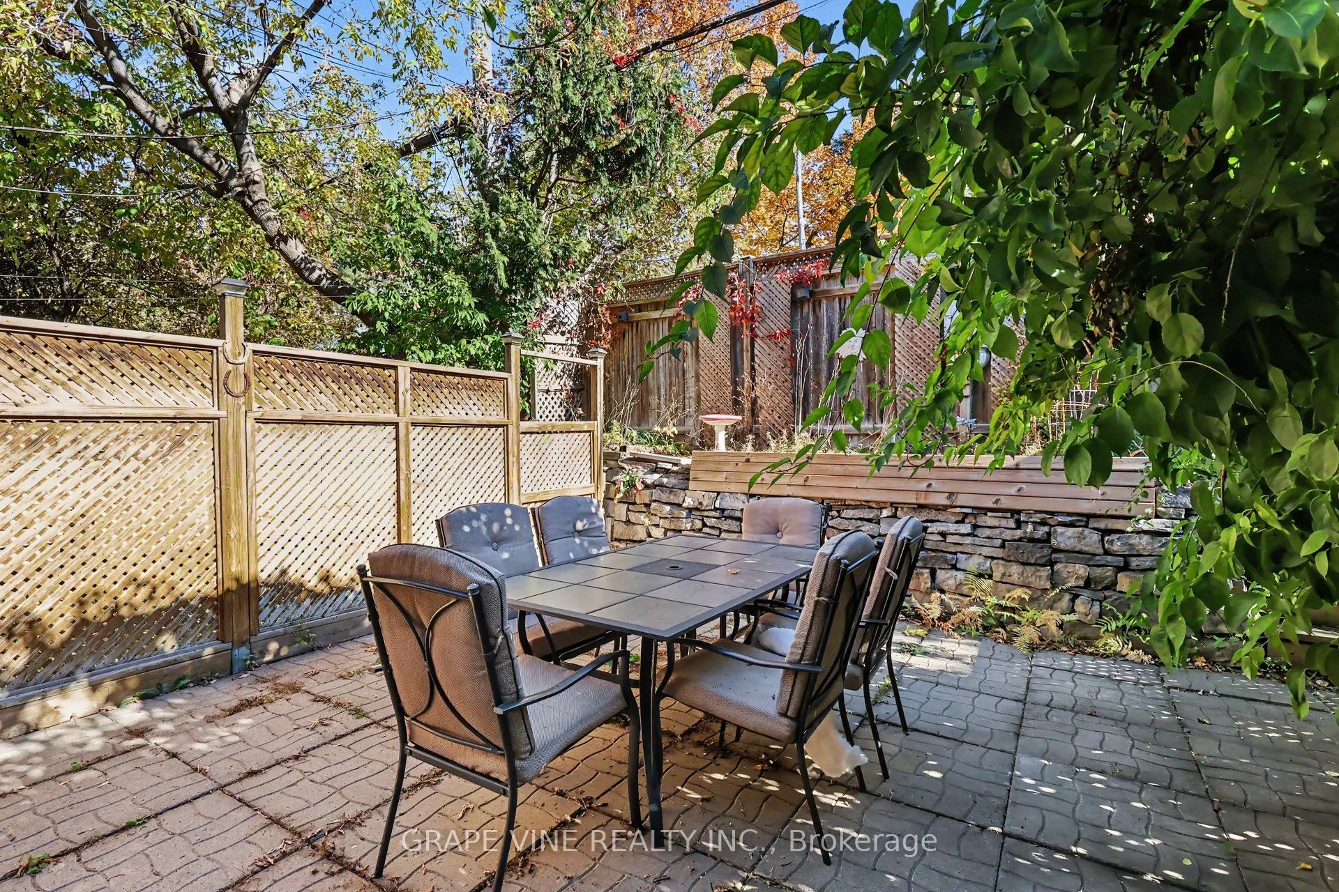 371 Larouche Street