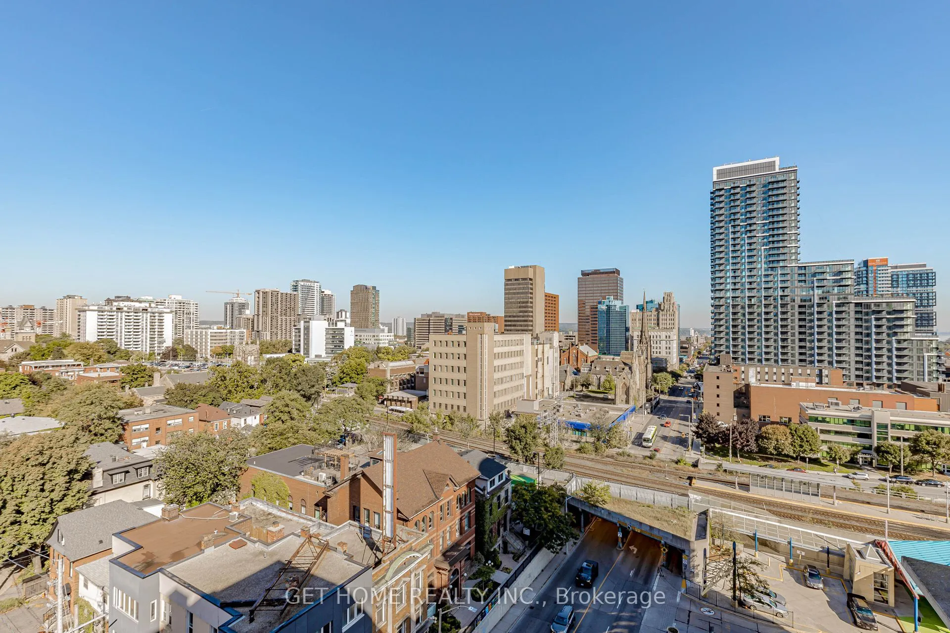 135 James Street S #1114
