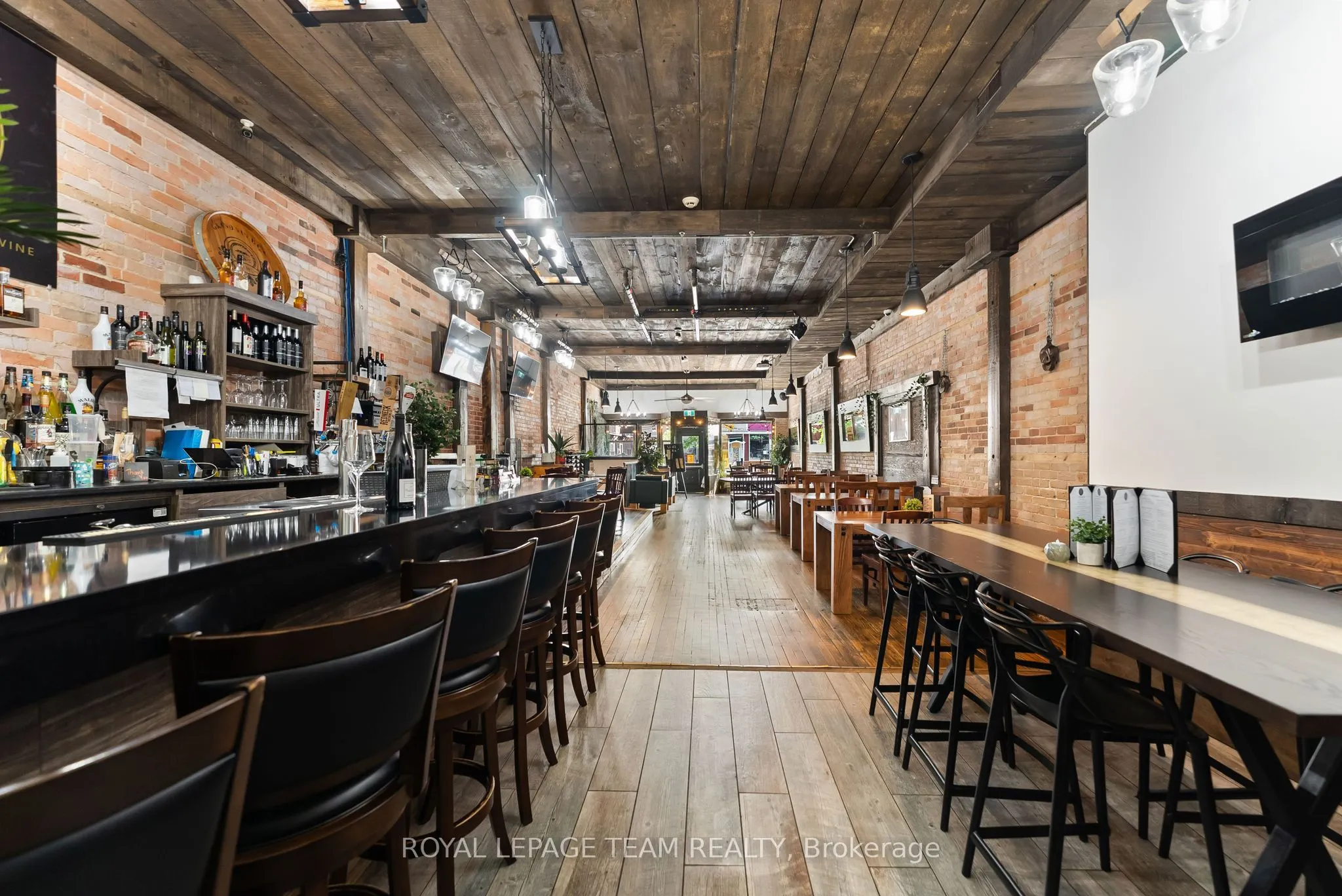 26 Elgin Street W