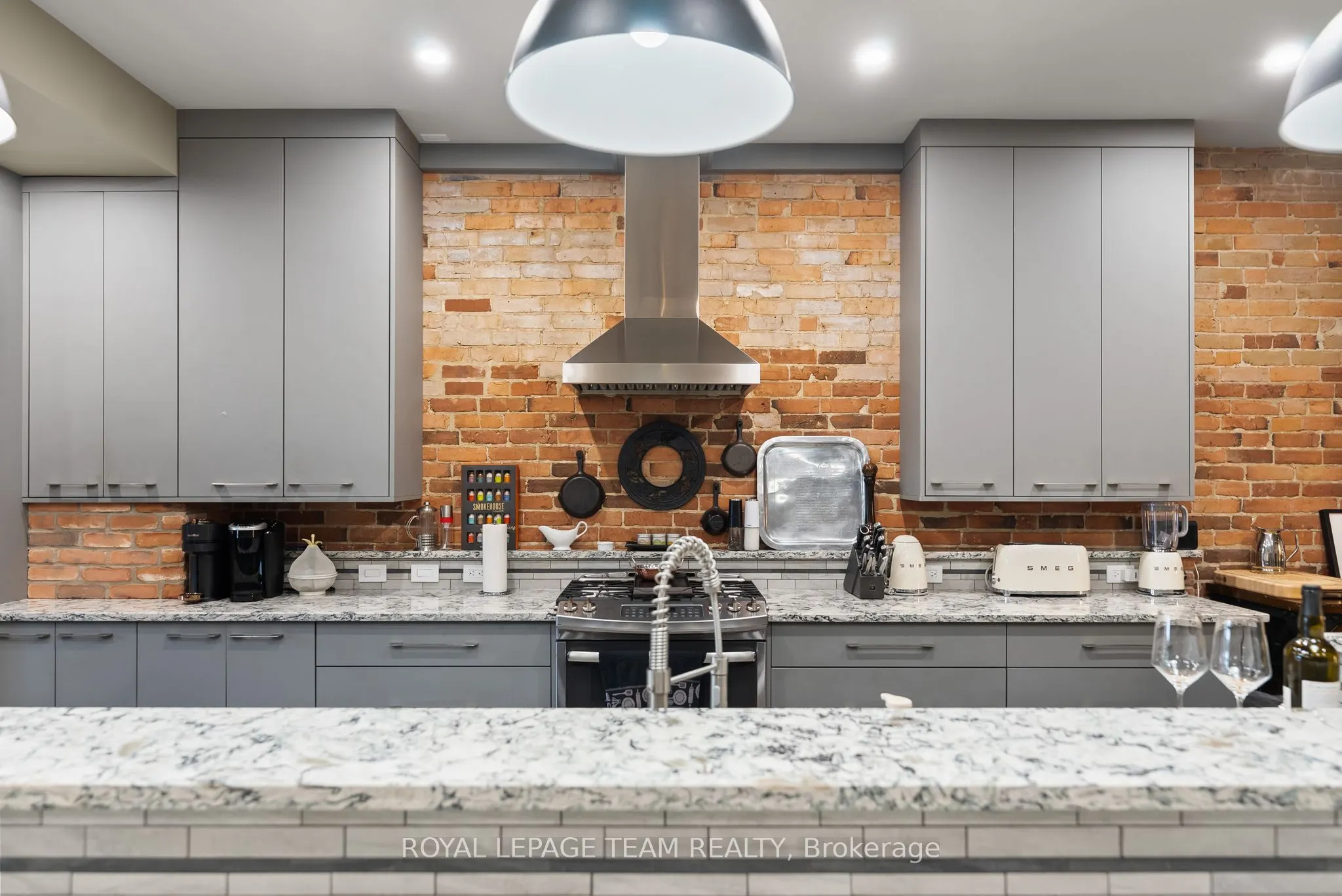 26 Elgin Street W