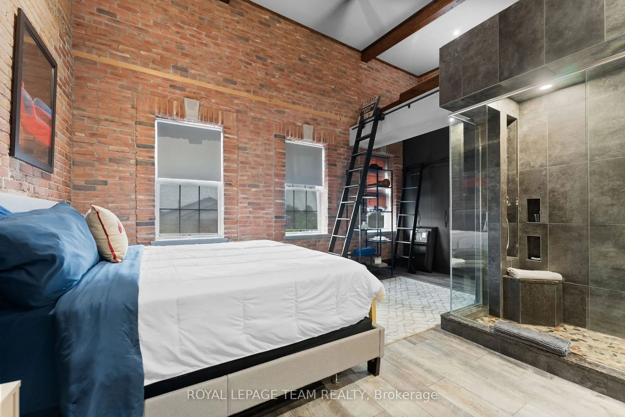 26 Elgin Street W