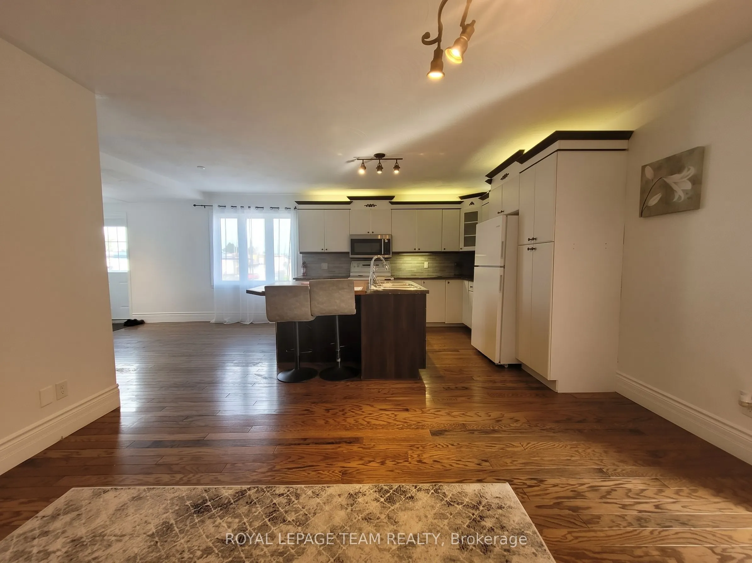 561 St-Philippe Street #2