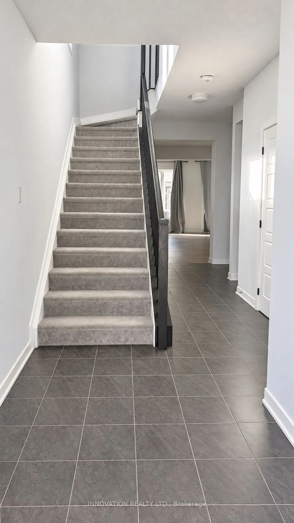 625 Allied Mews