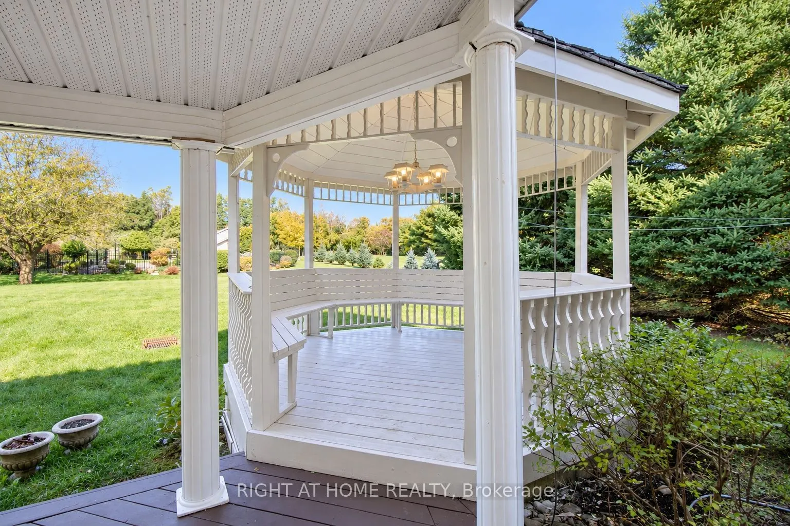 3 Cedar Avenue