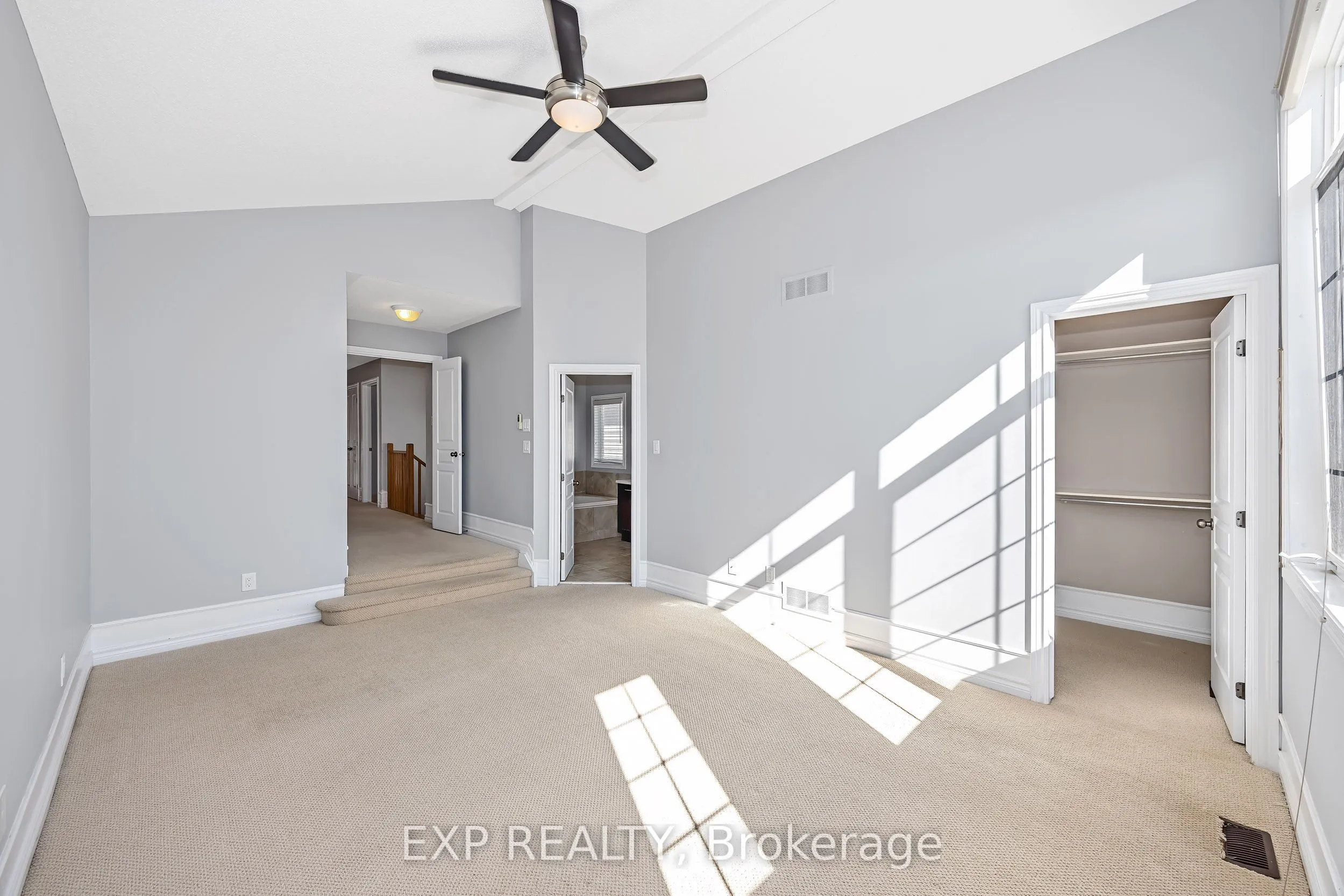 778 Bowercrest Crescent