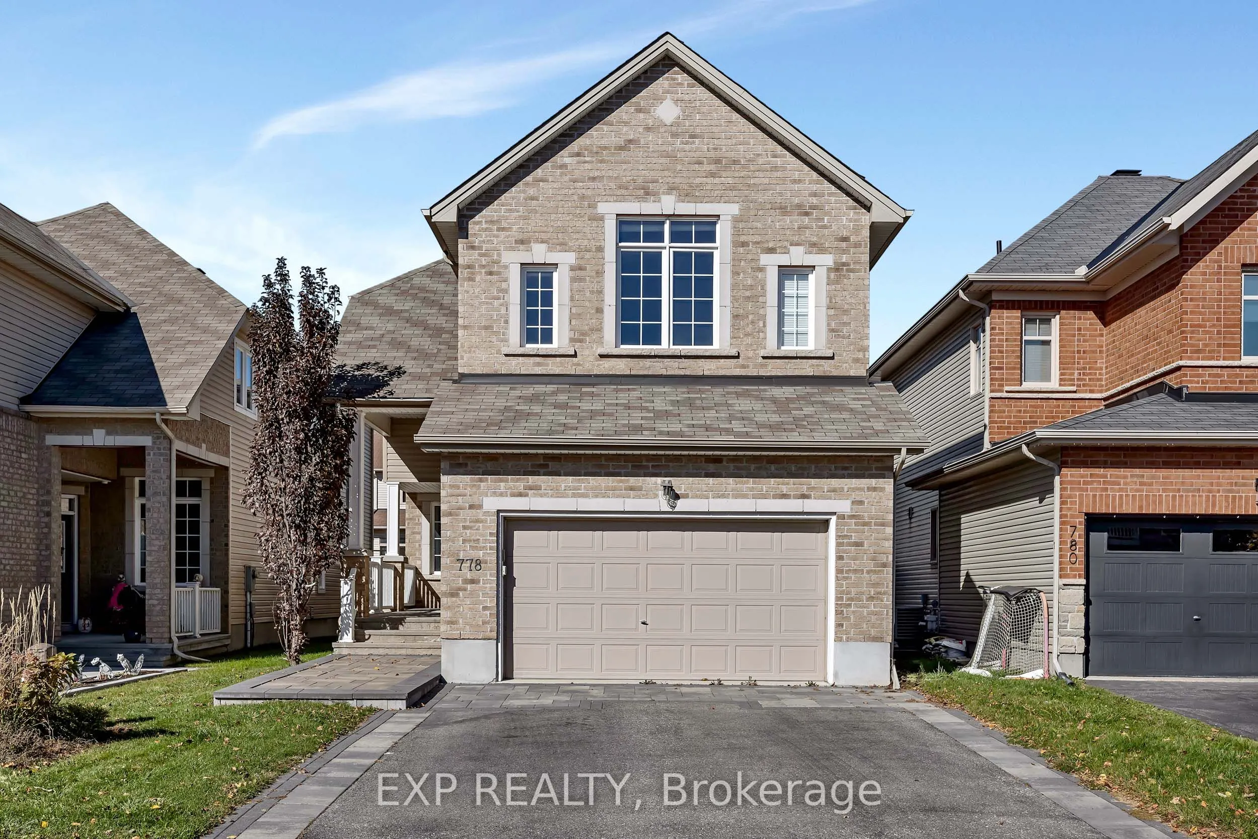 778 Bowercrest Crescent